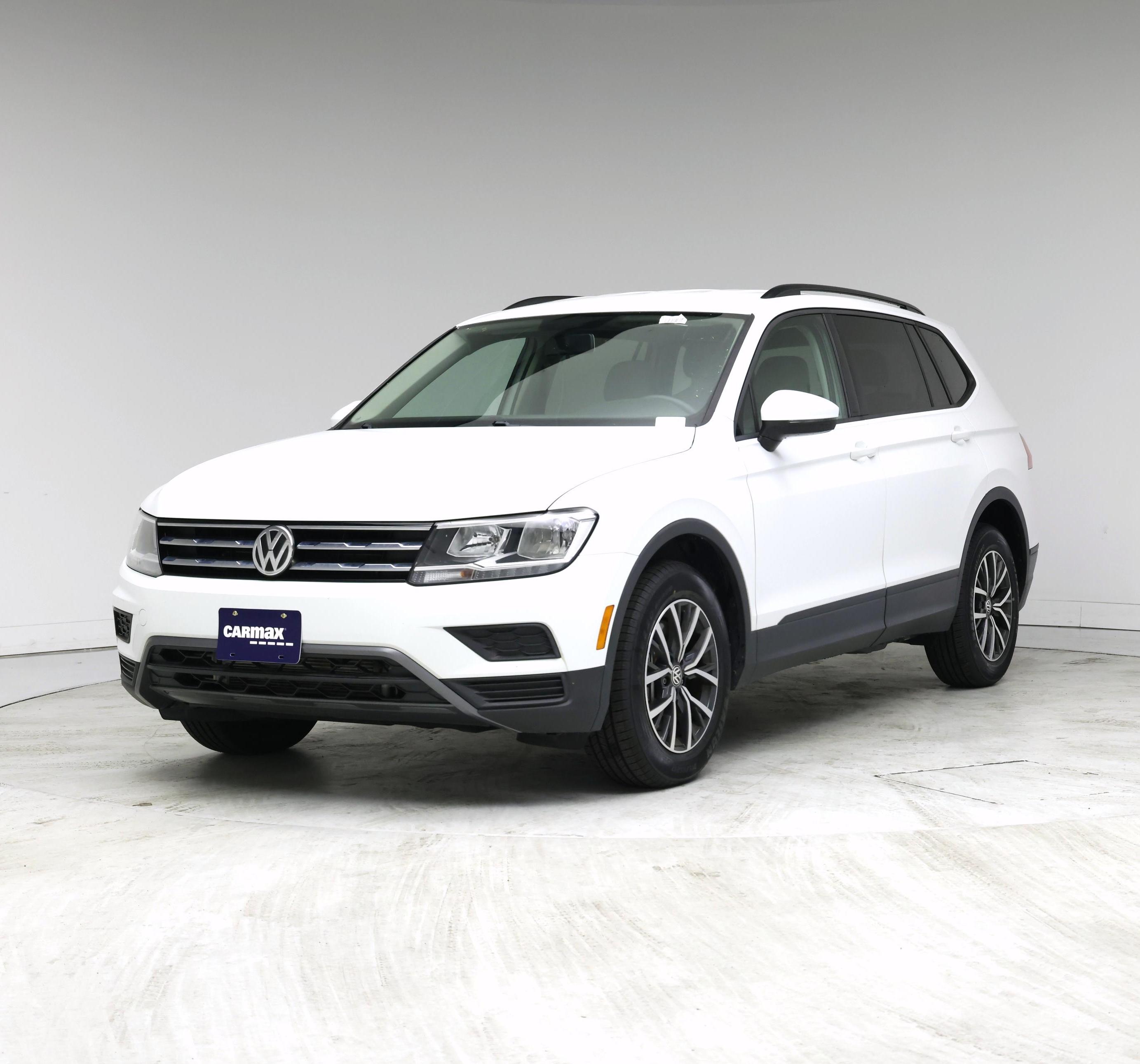 Thumbnail: 2021 Volkswagen Tiguan - 4