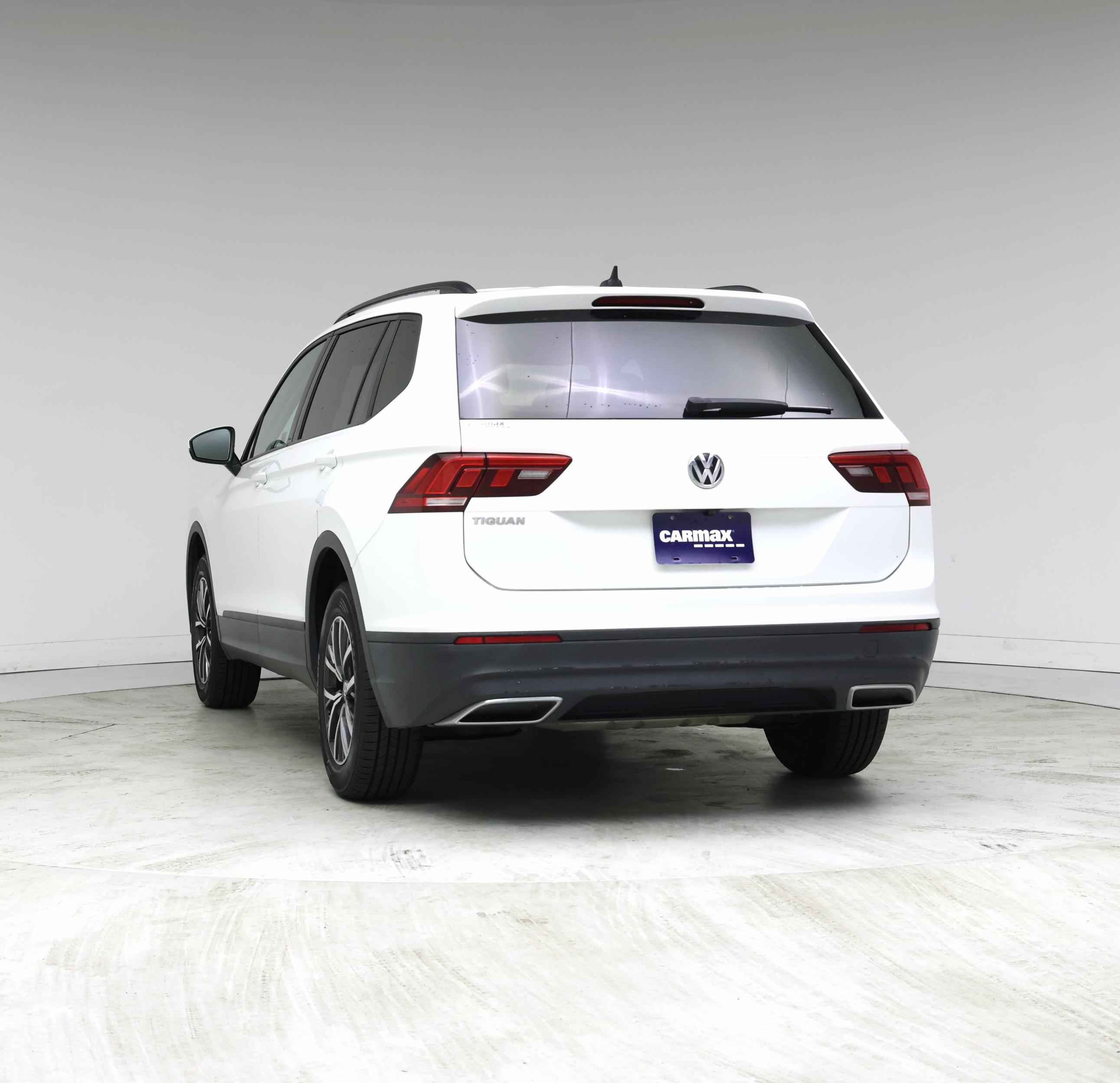 Thumbnail: 2021 Volkswagen Tiguan - 6