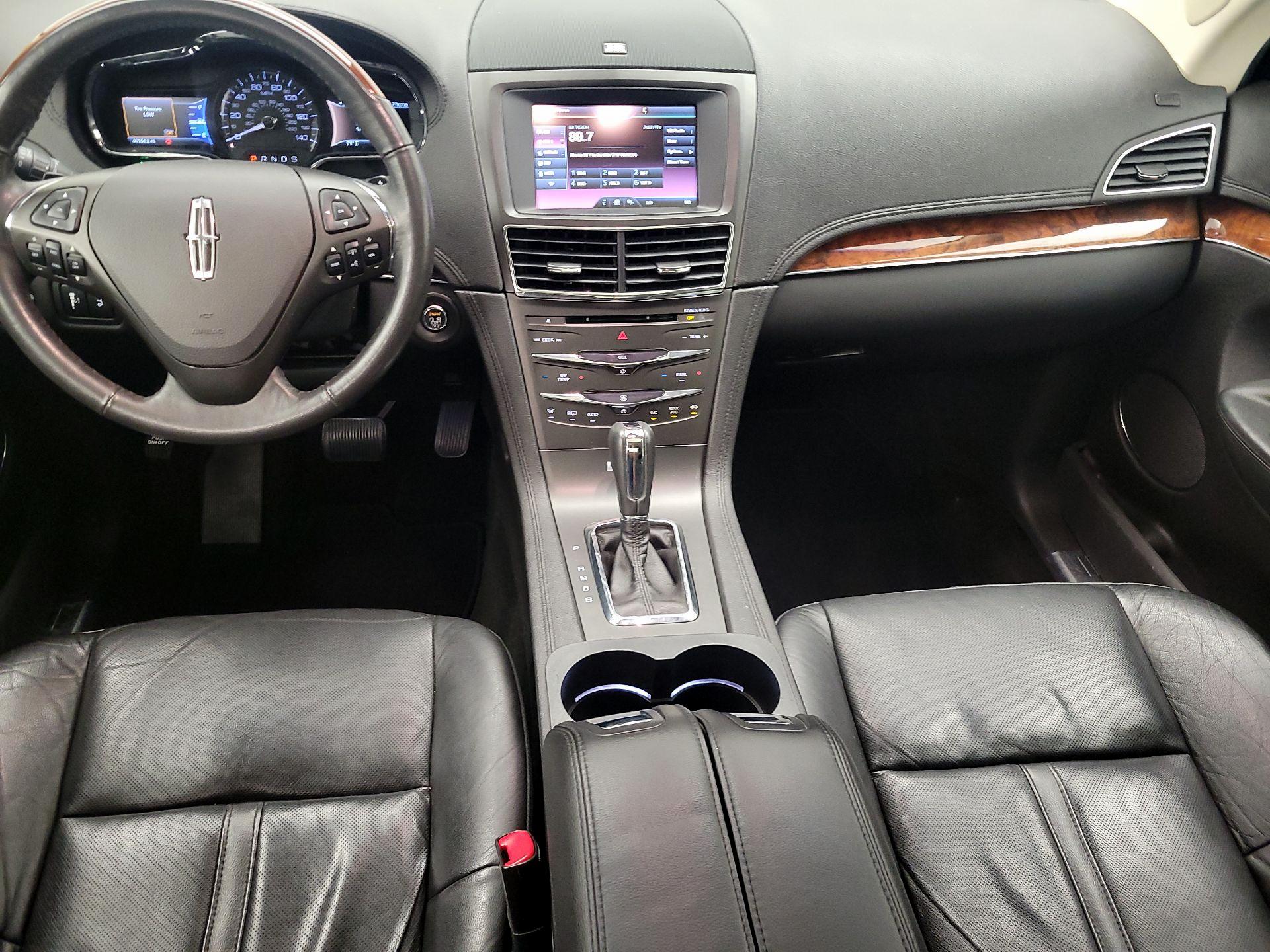 Thumbnail: 2014 Lincoln MKT - 9
