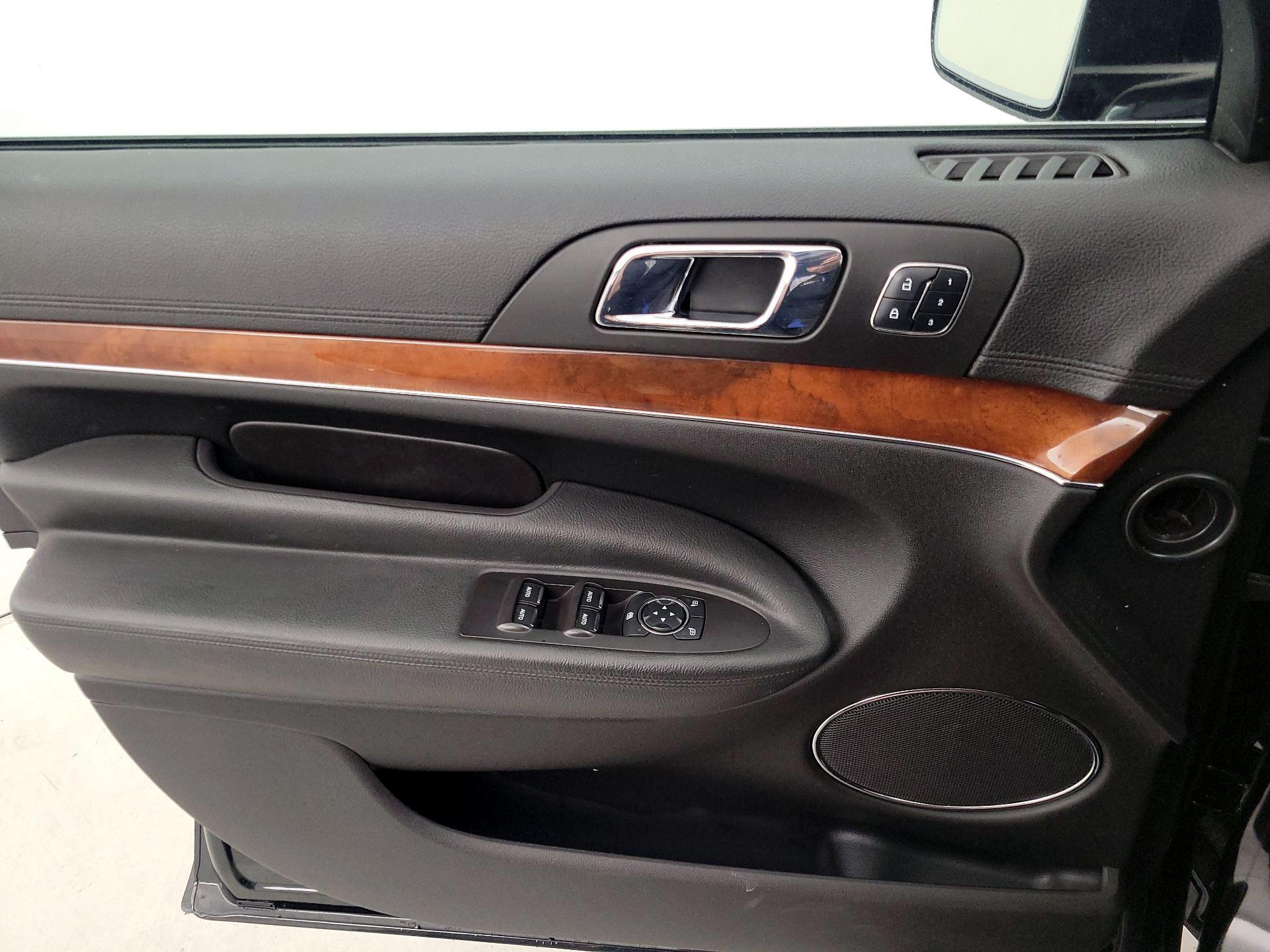 Thumbnail: 2014 Lincoln MKT - 12