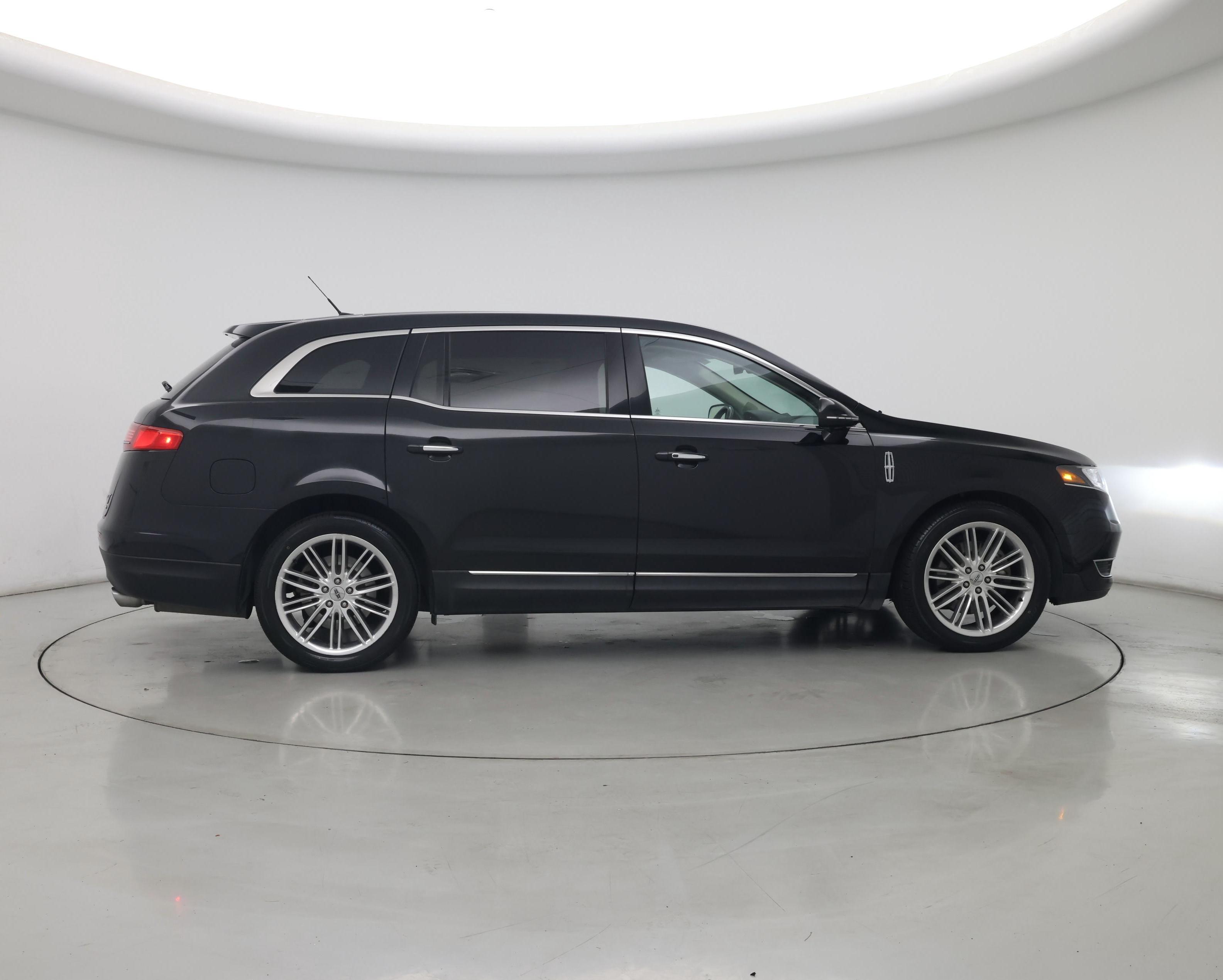 Thumbnail: 2014 Lincoln MKT - 7