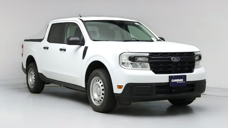2022 Ford Maverick XL Hero Image
