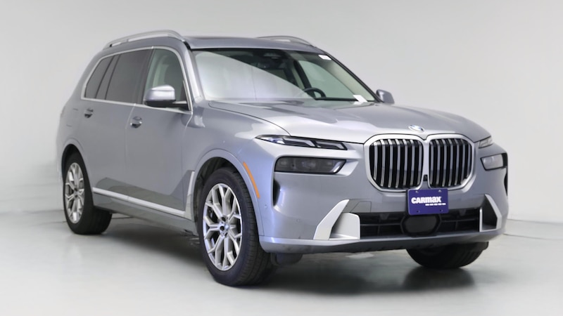 2023 BMW X7 xDrive40i Hero Image