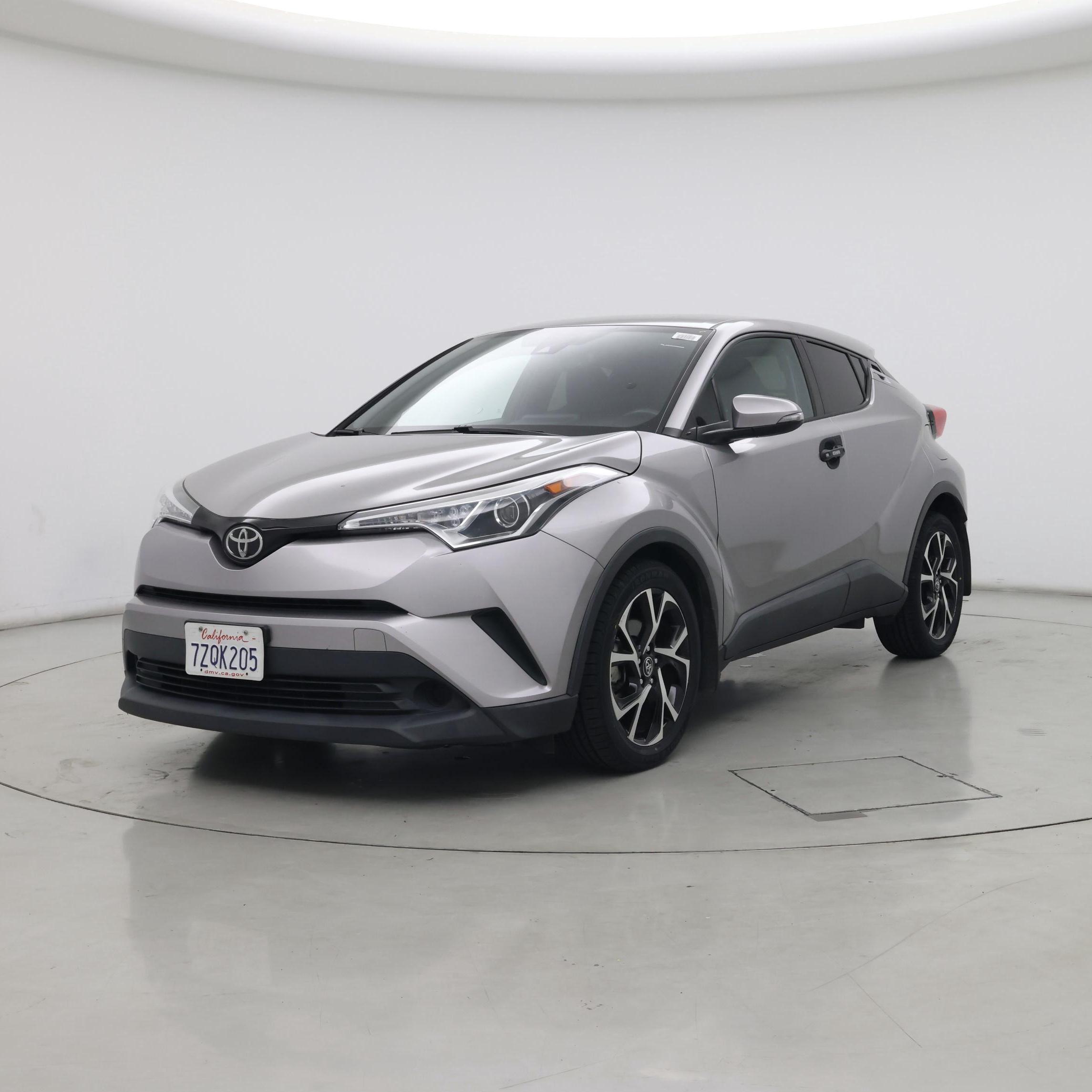 Thumbnail: 2018 Toyota C-HR - 4