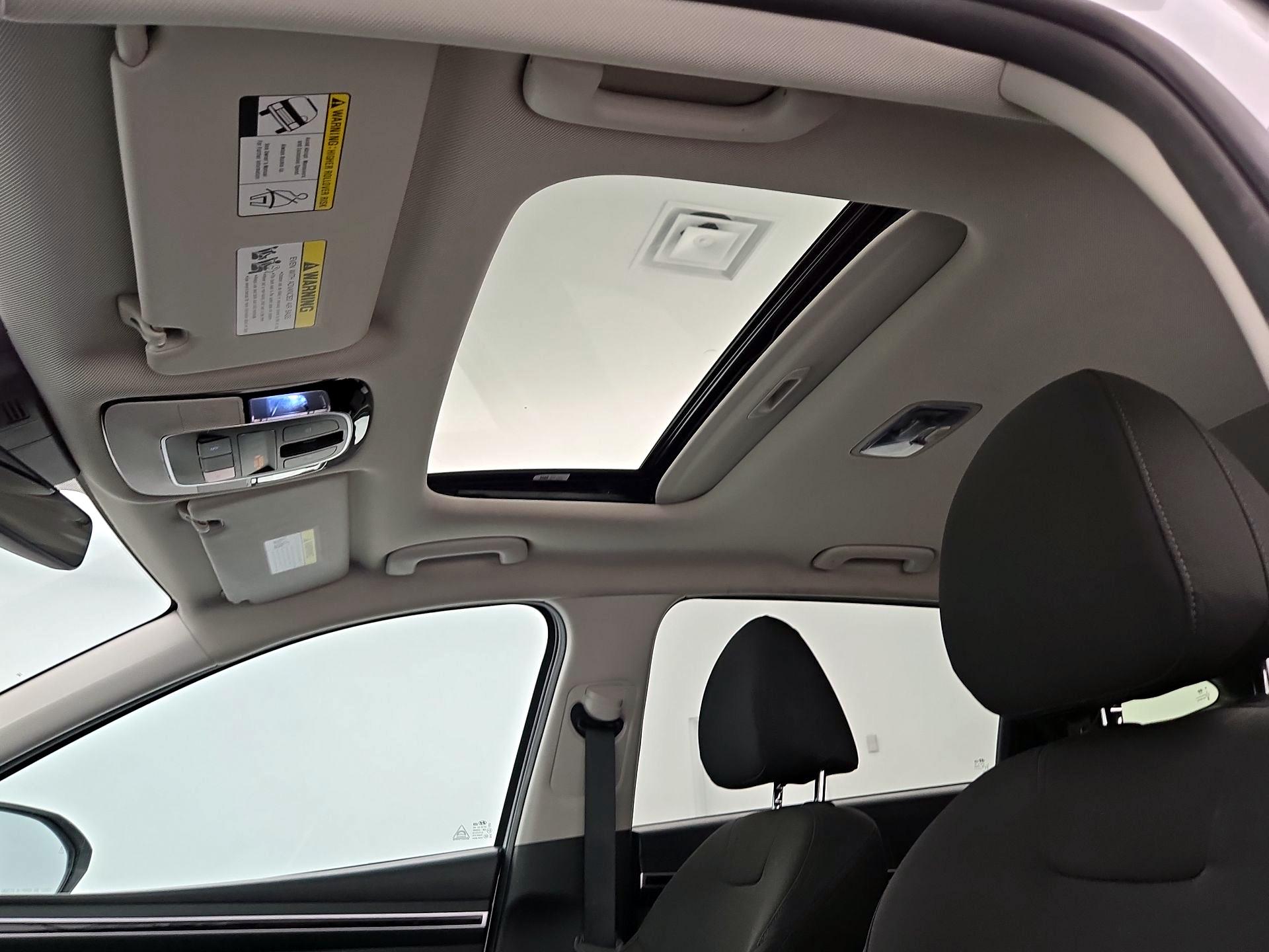 Thumbnail: 2022 Hyundai Tucson - 19