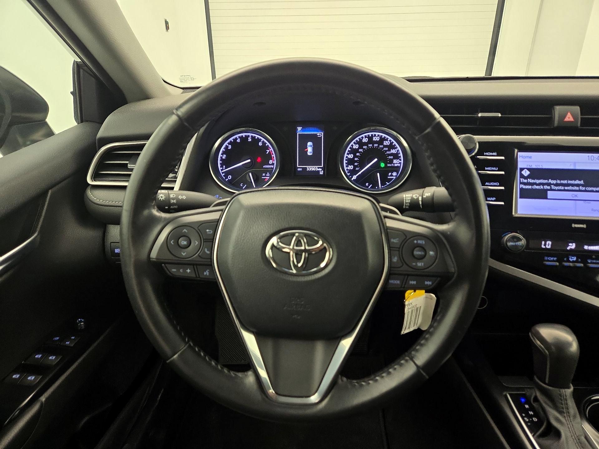 Thumbnail: 2020 Toyota Camry - 10