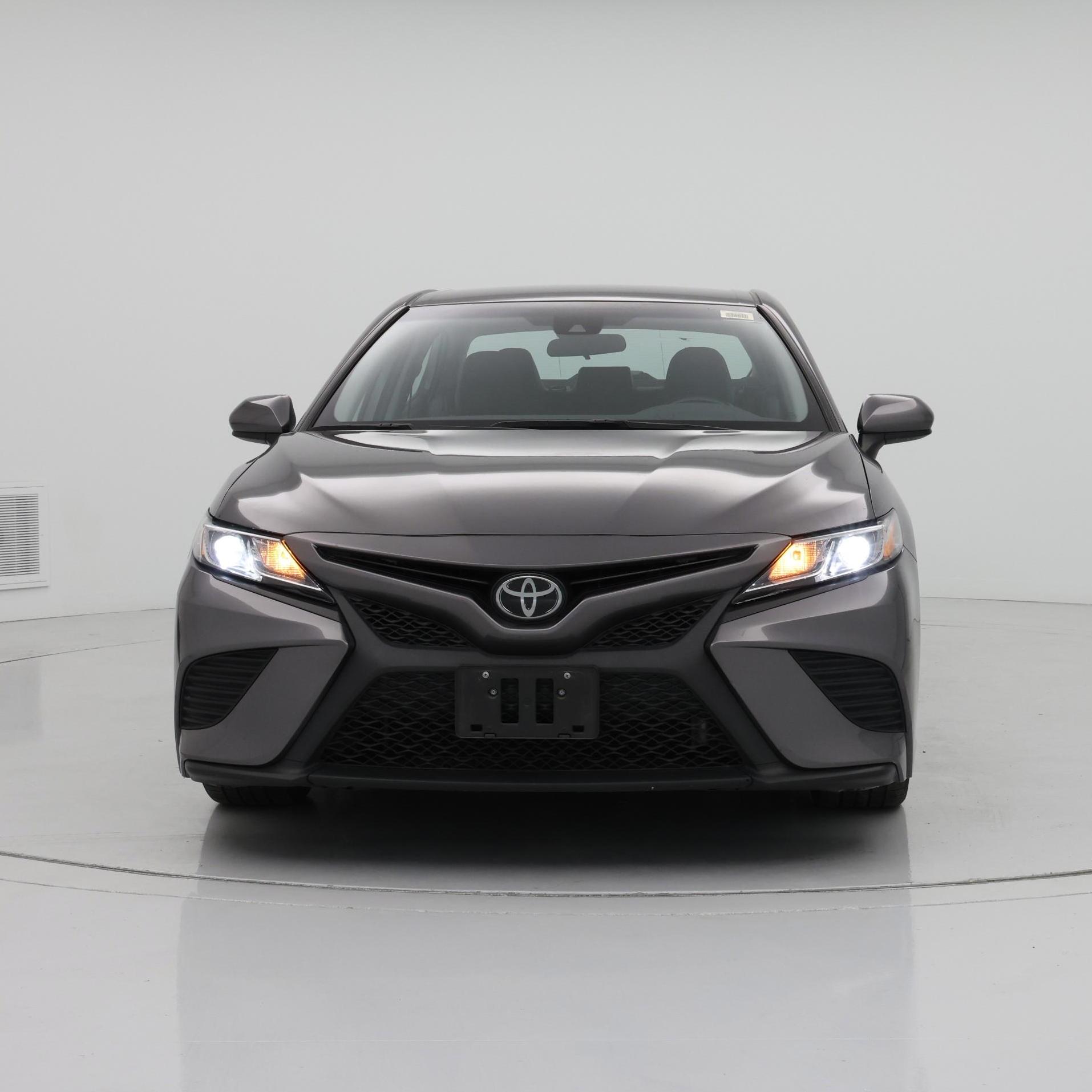 Thumbnail: 2020 Toyota Camry - 5