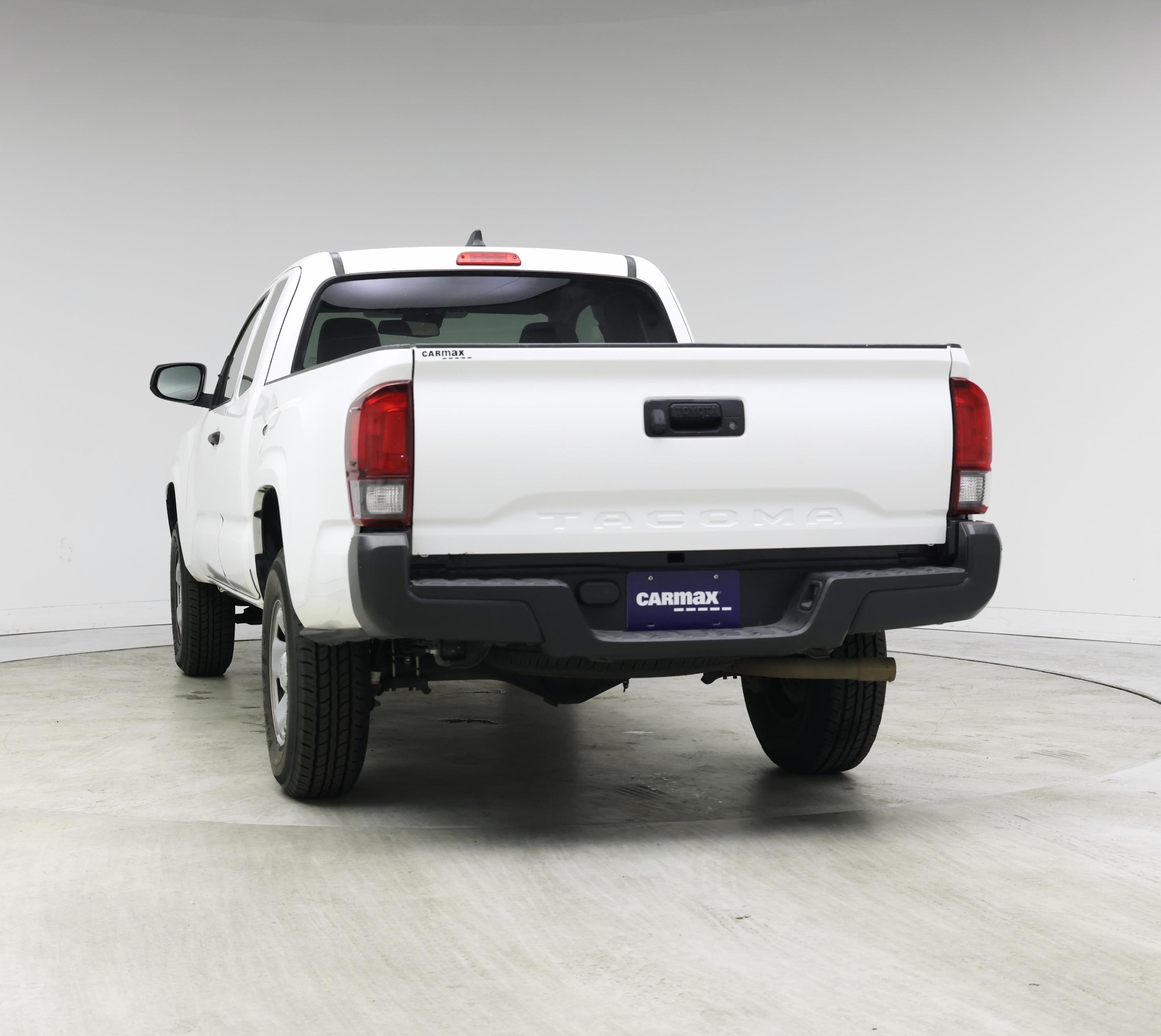 Thumbnail: 2022 Toyota Tacoma - 6