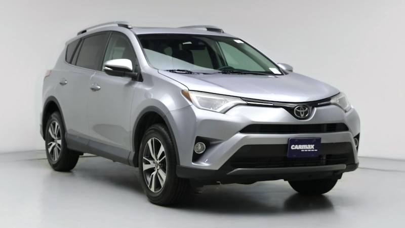 2017 Toyota RAV4 XLE Hero Image