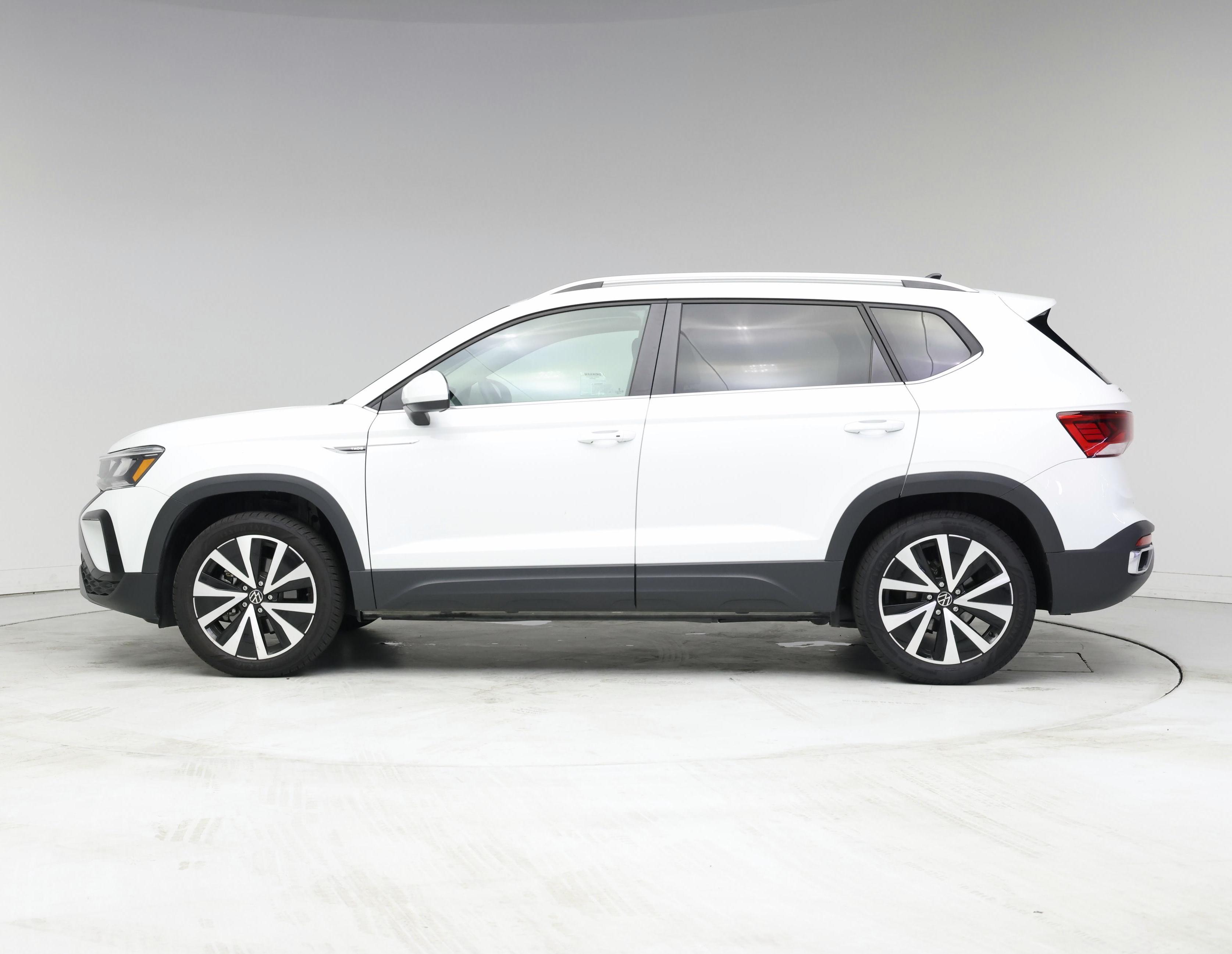 Thumbnail: 2024 Volkswagen Taos - 3