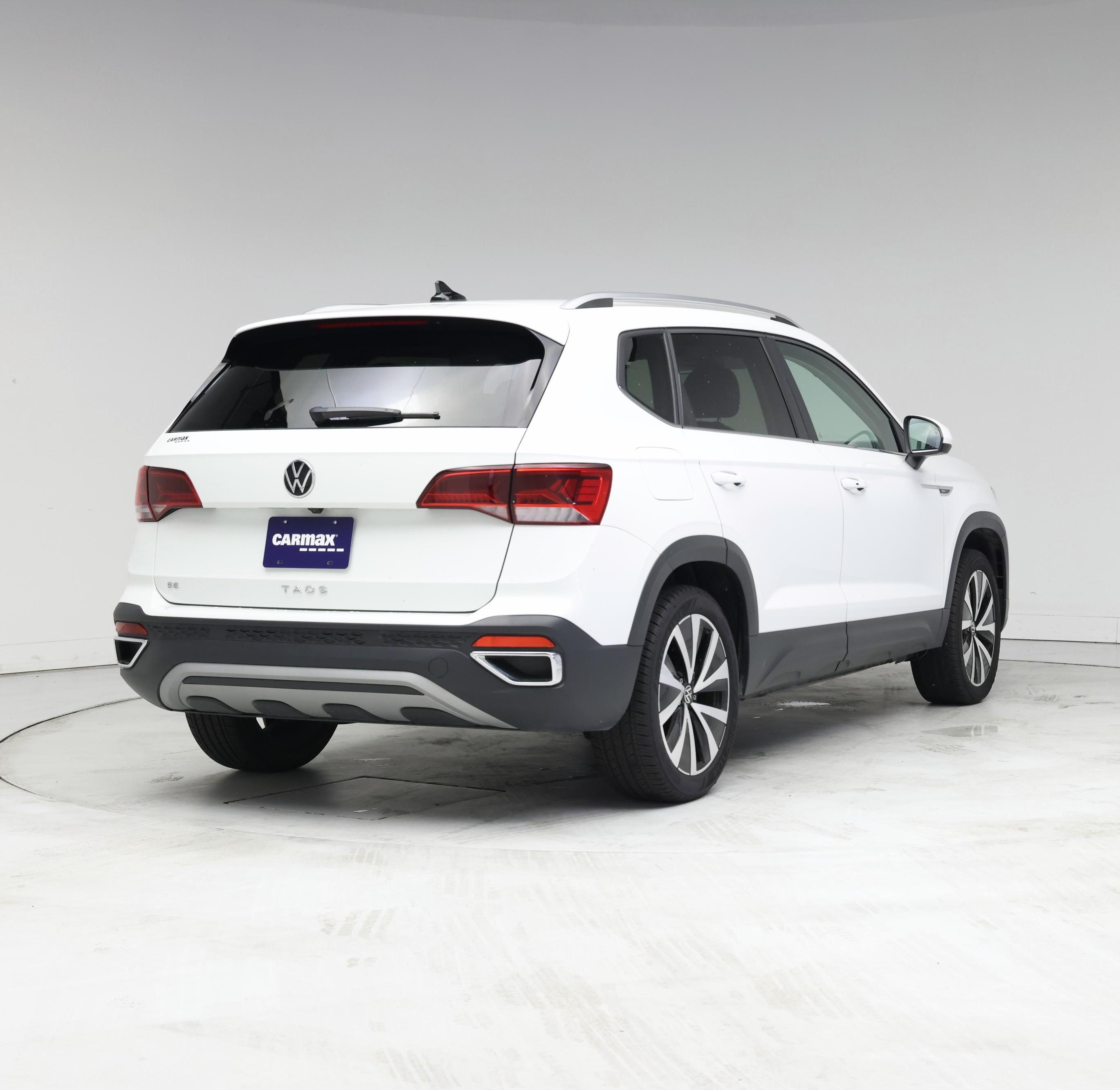 Thumbnail: 2024 Volkswagen Taos - 8