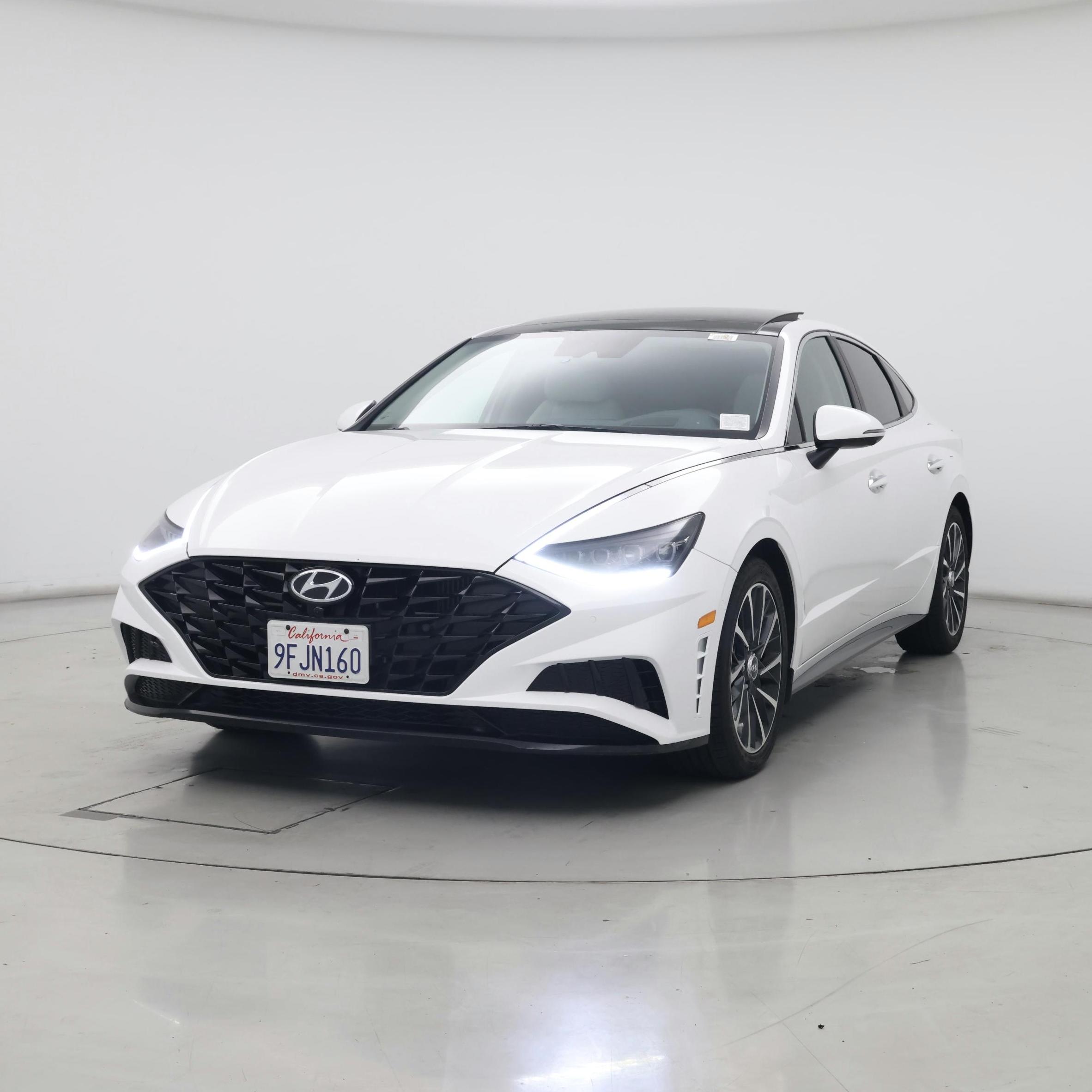 Thumbnail: 2023 Hyundai Sonata - 4