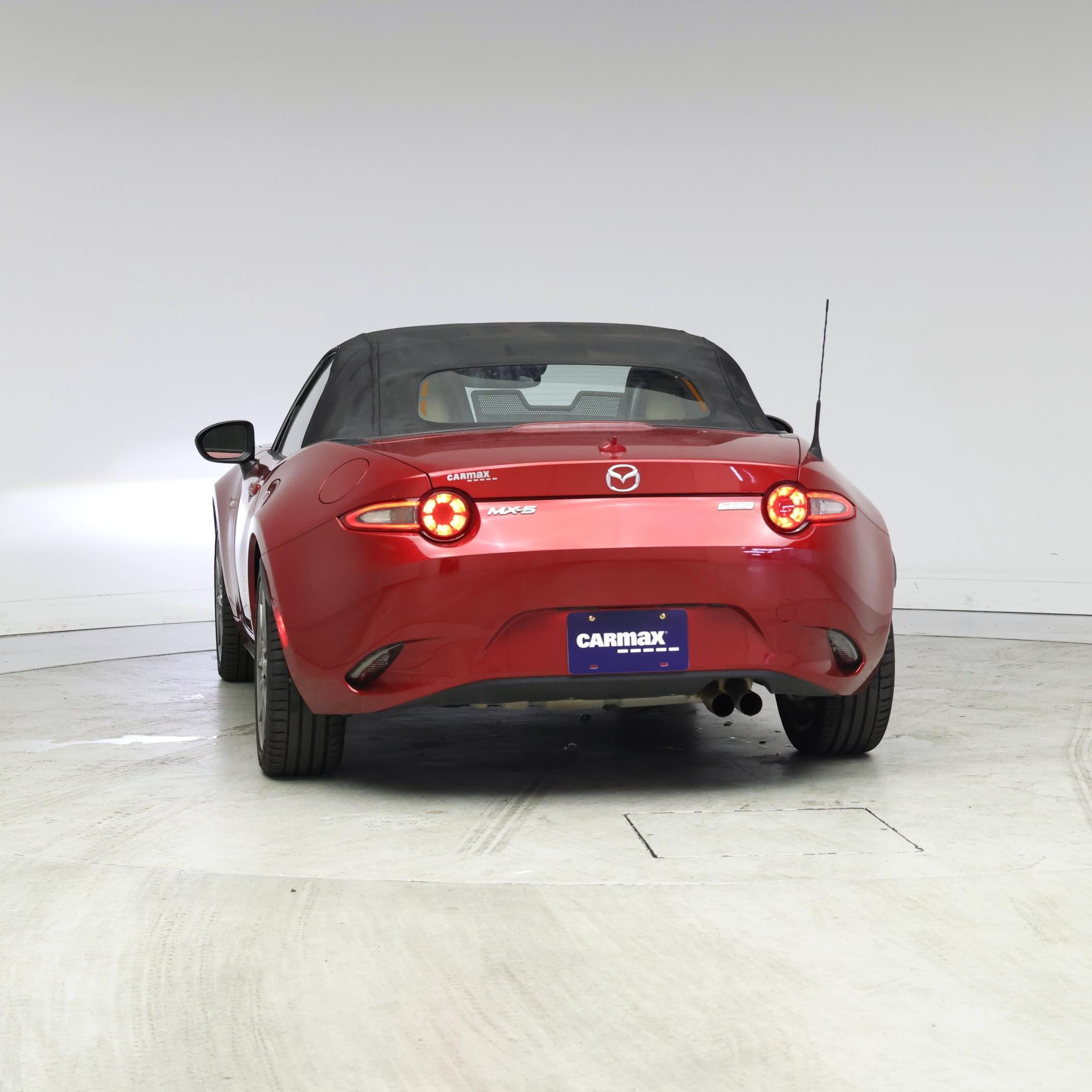 Thumbnail: 2016 Mazda MX-5 Miata - 6