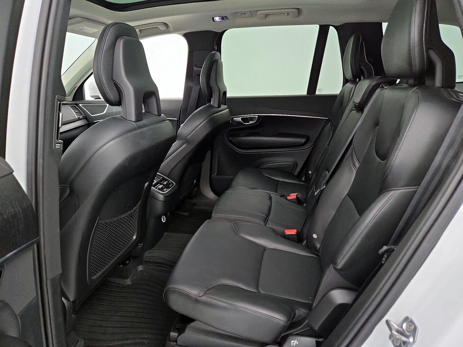Thumbnail: 2020 Volvo XC90 - 20