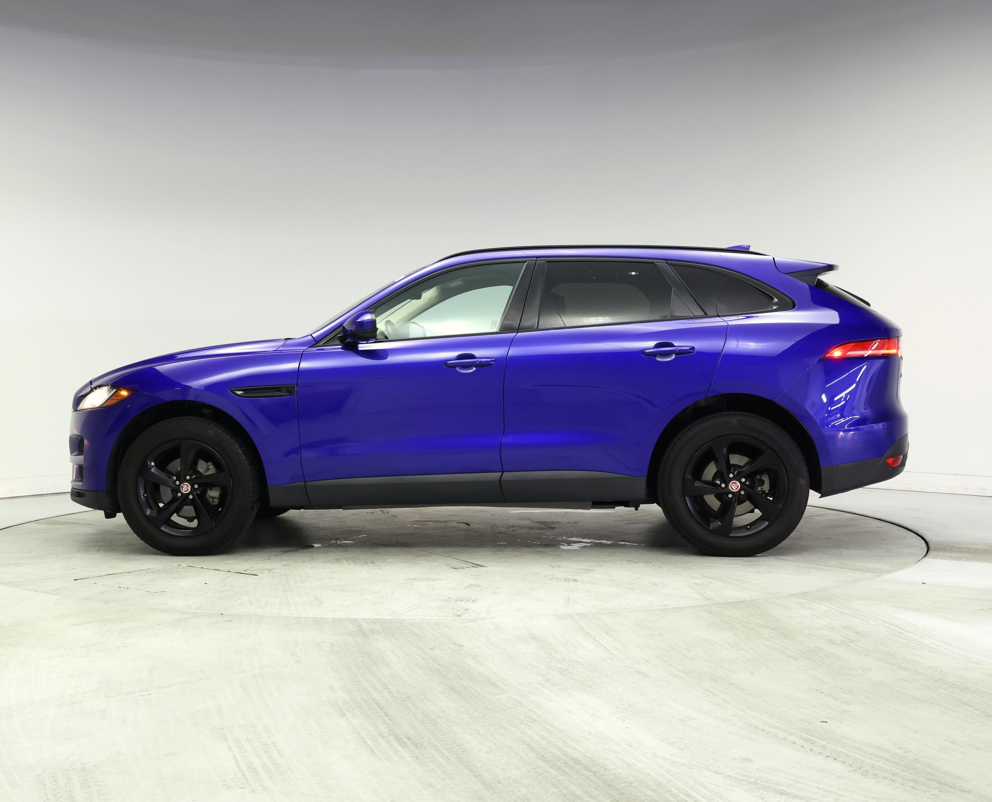 Thumbnail: 2019 Jaguar F-Pace - 3