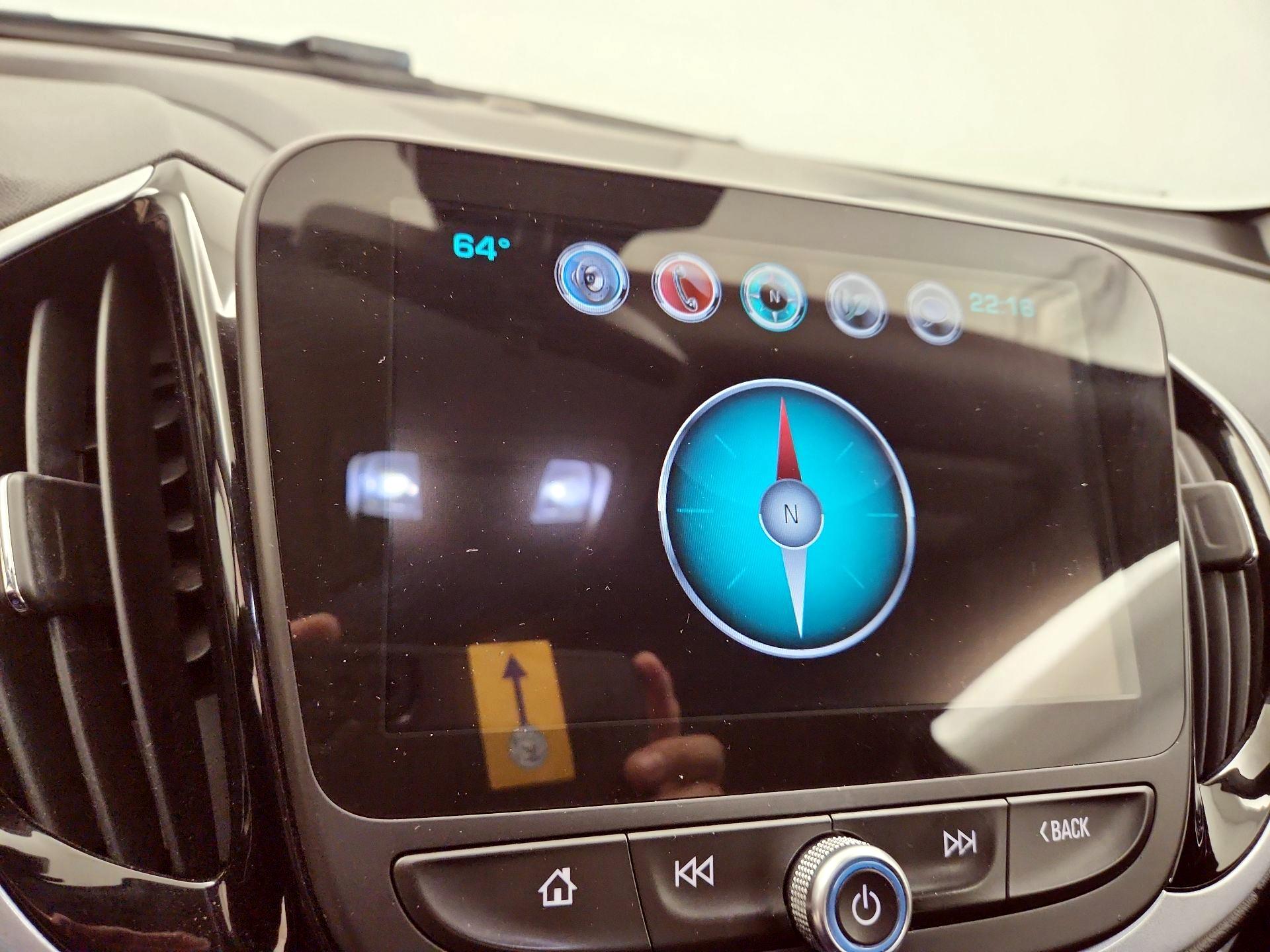 Thumbnail: 2017 Chevrolet Volt - 14