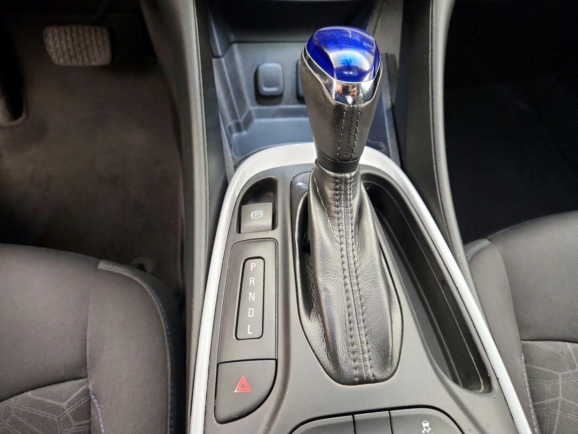 Thumbnail: 2017 Chevrolet Volt - 18