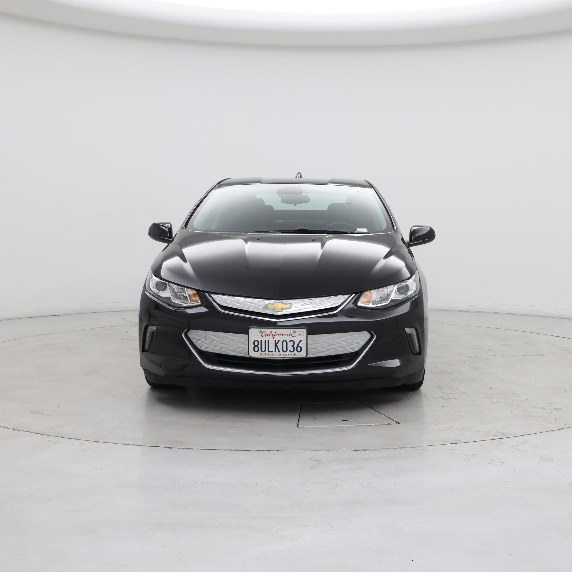 Thumbnail: 2017 Chevrolet Volt - 5