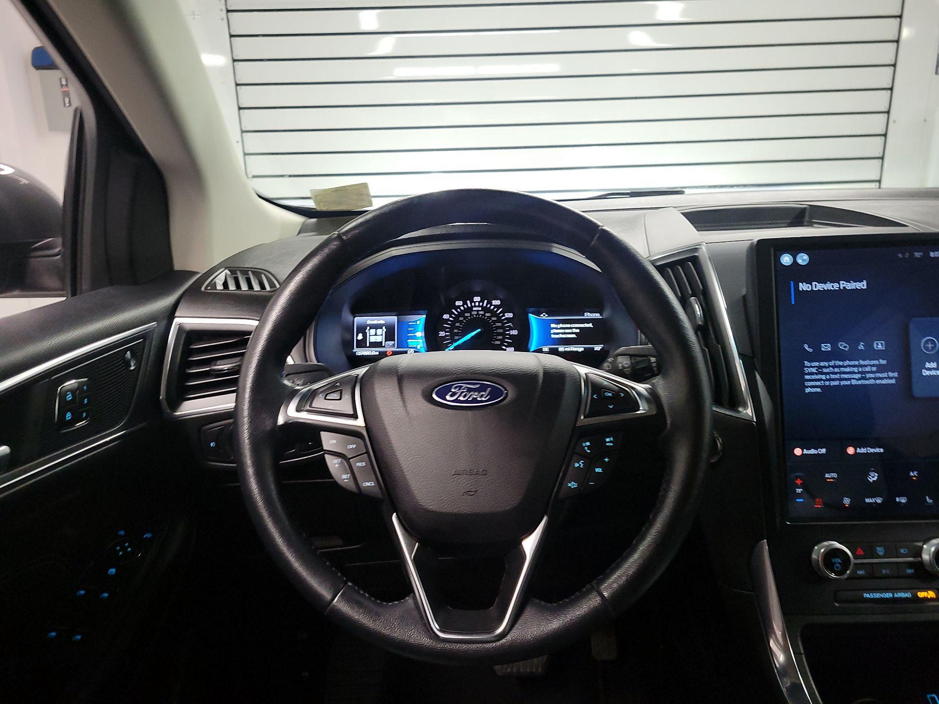 Thumbnail: 2022 Ford Edge - 10