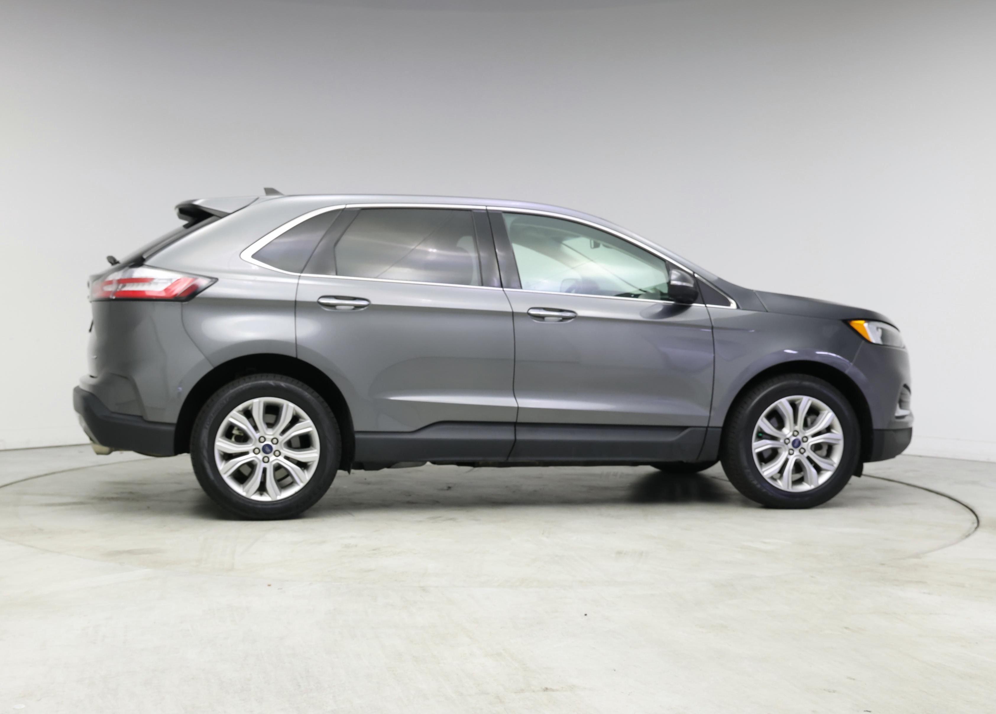 Thumbnail: 2022 Ford Edge - 7