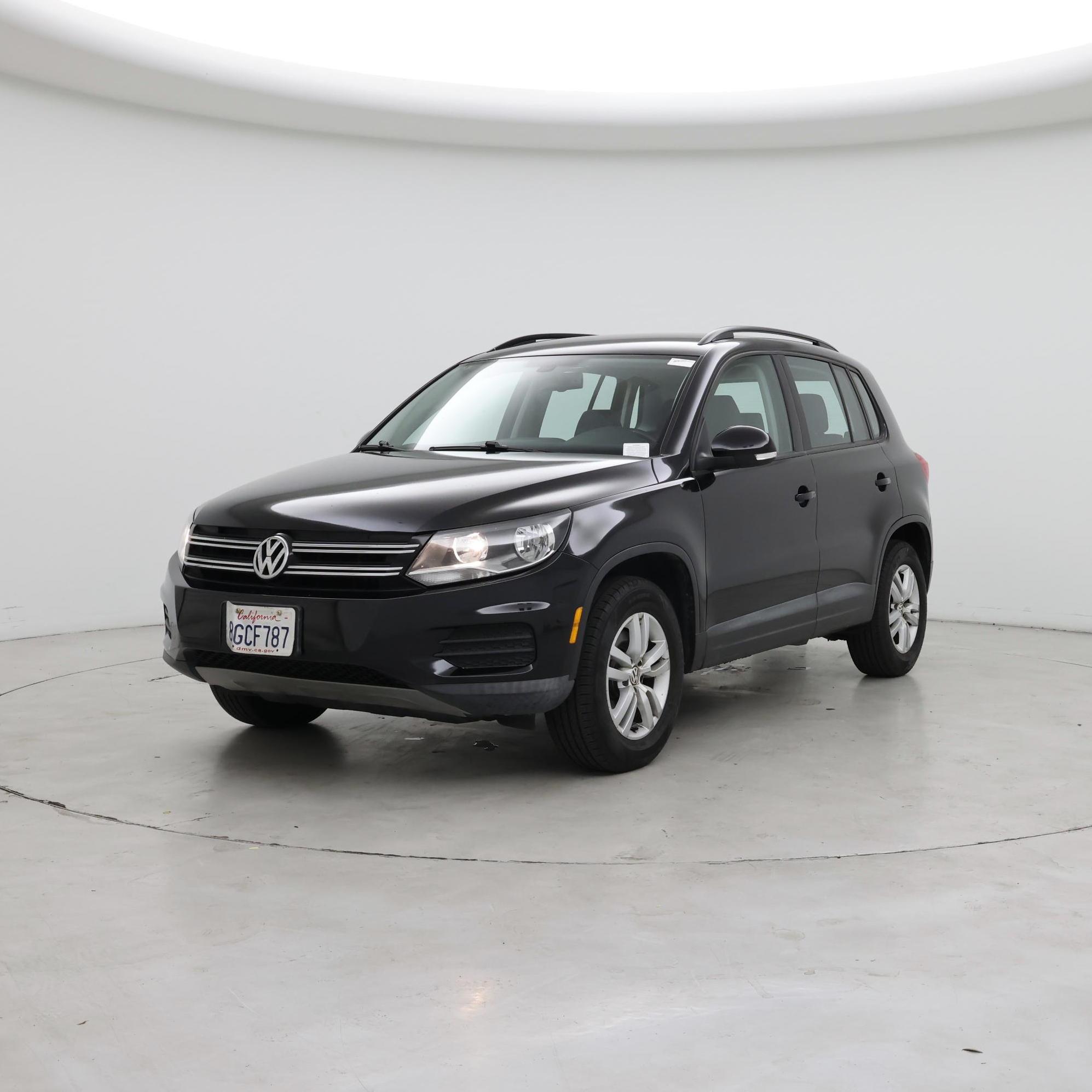 Thumbnail: 2016 Volkswagen Tiguan - 4