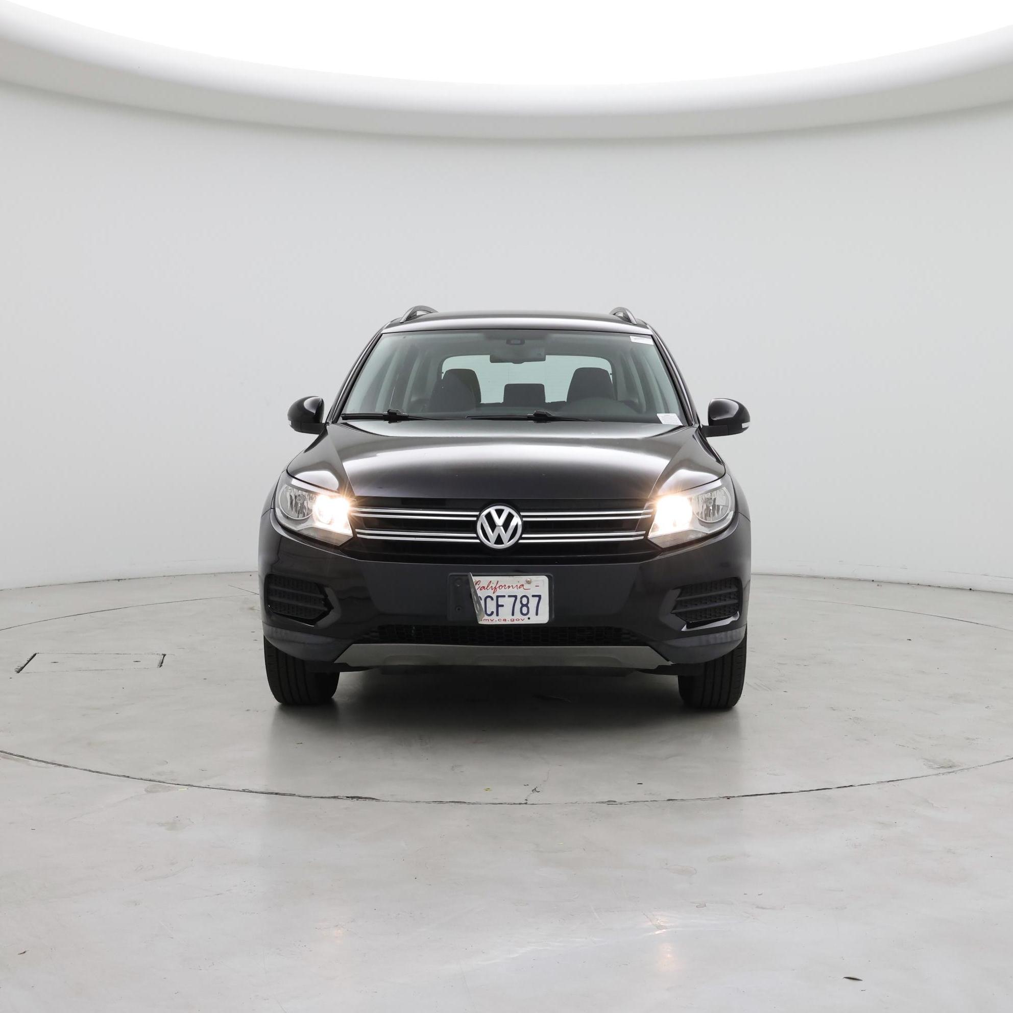 Thumbnail: 2016 Volkswagen Tiguan - 5