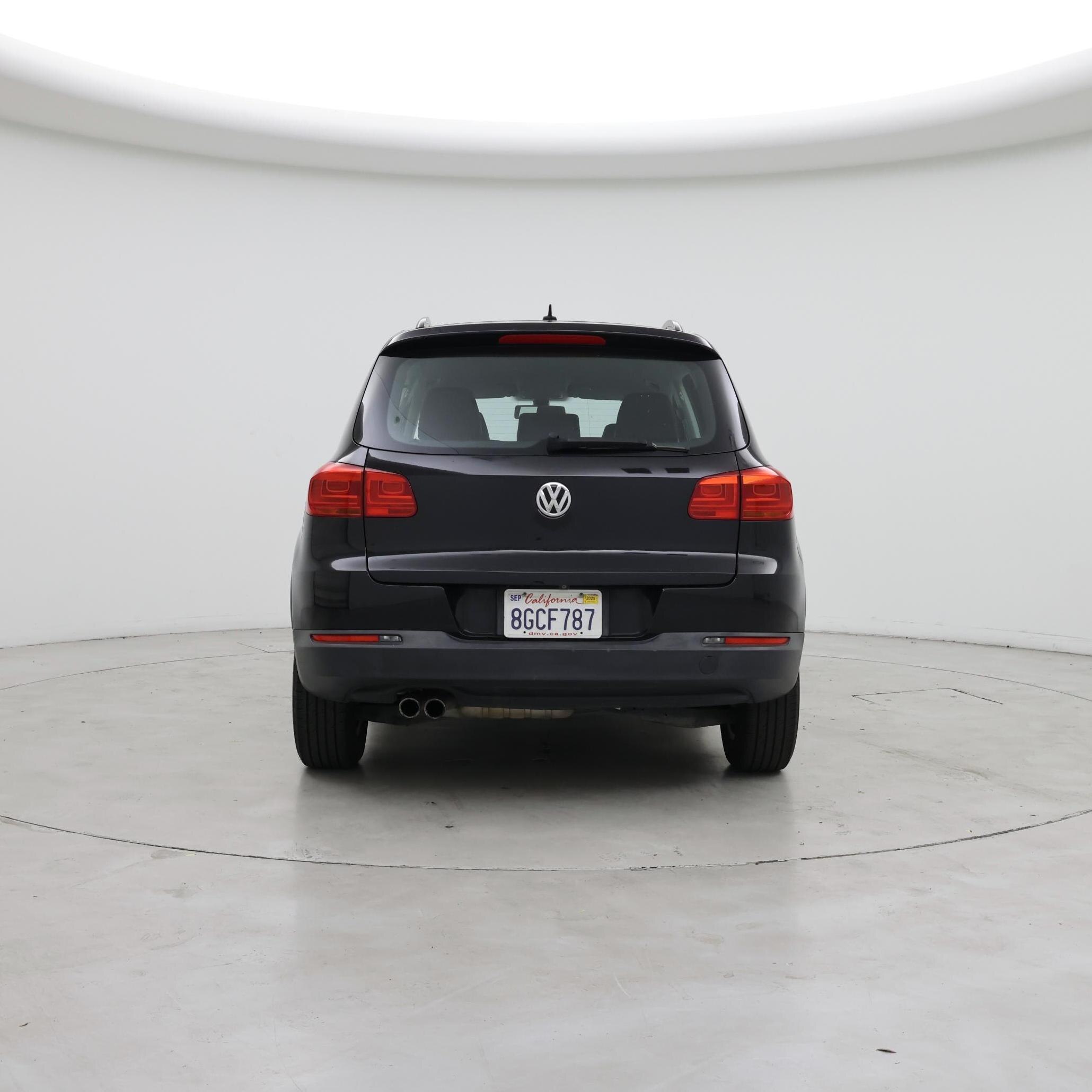 Thumbnail: 2016 Volkswagen Tiguan - 6