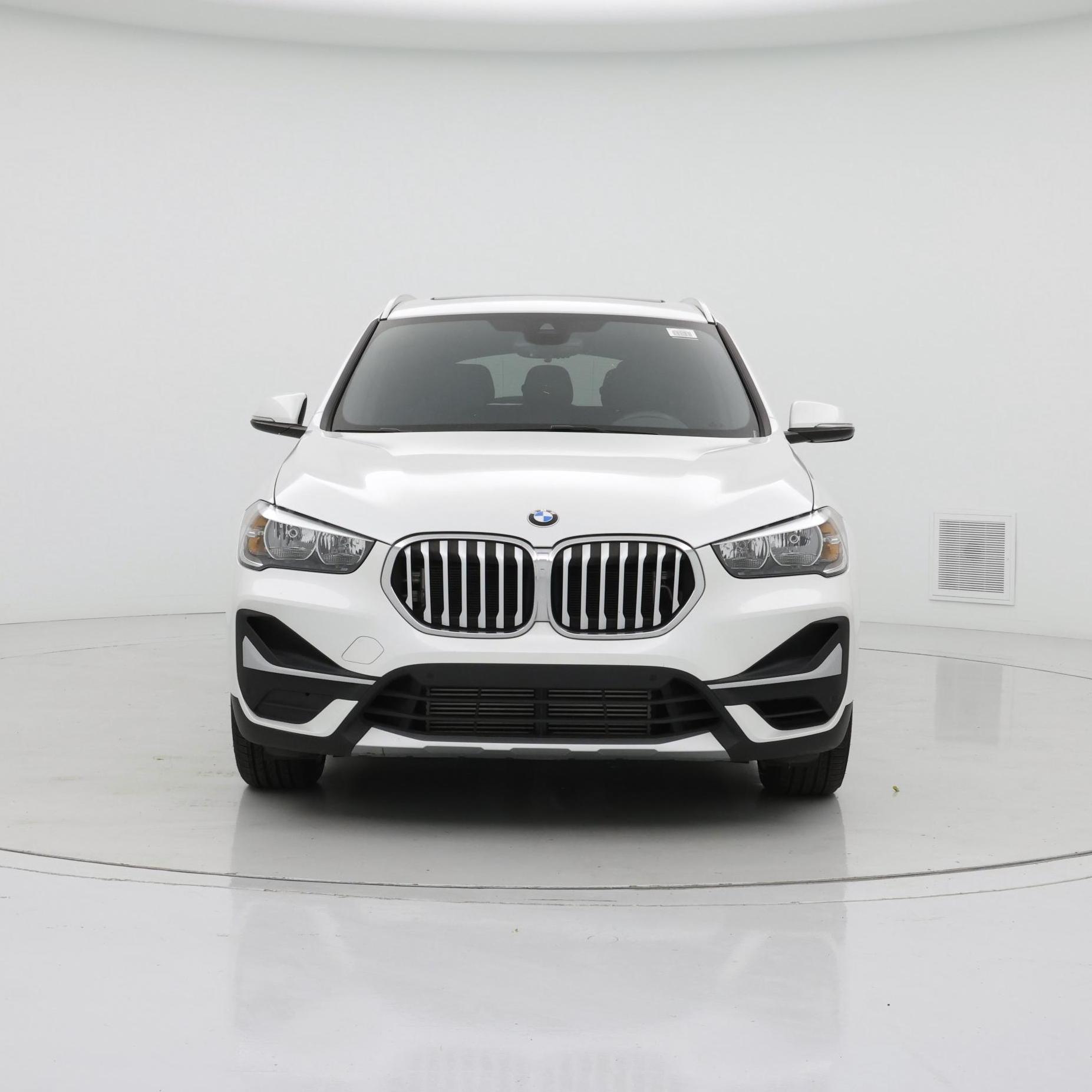 Thumbnail: 2022 BMW X1 - 5