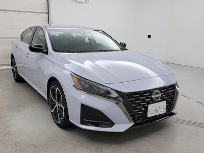 Gray 2024 Nissan Altima SR