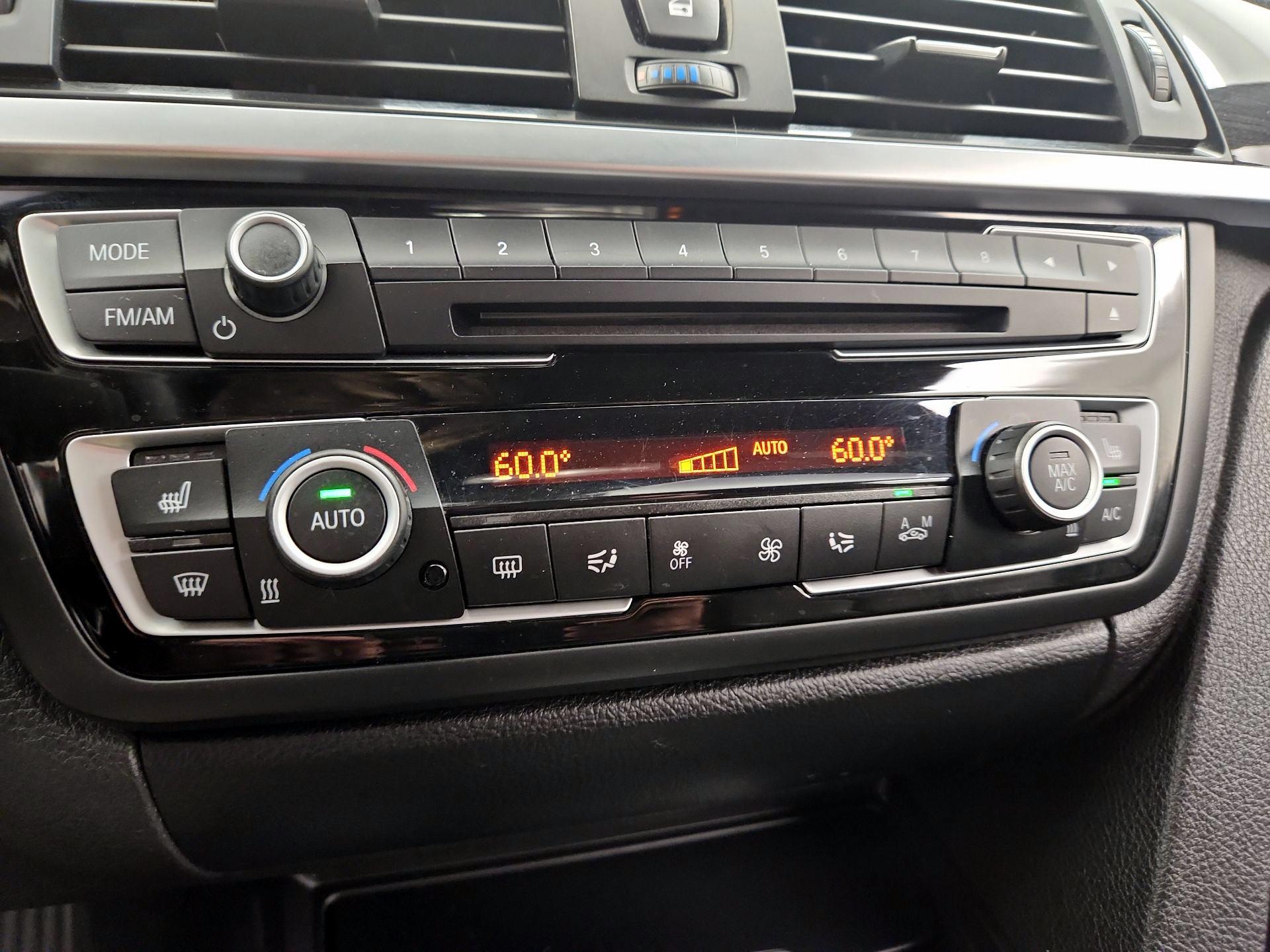 Thumbnail: 2015 BMW 4 Series - 16