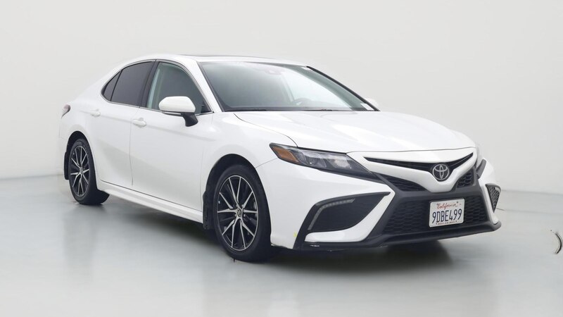 2023 Toyota Camry SE Hero Image