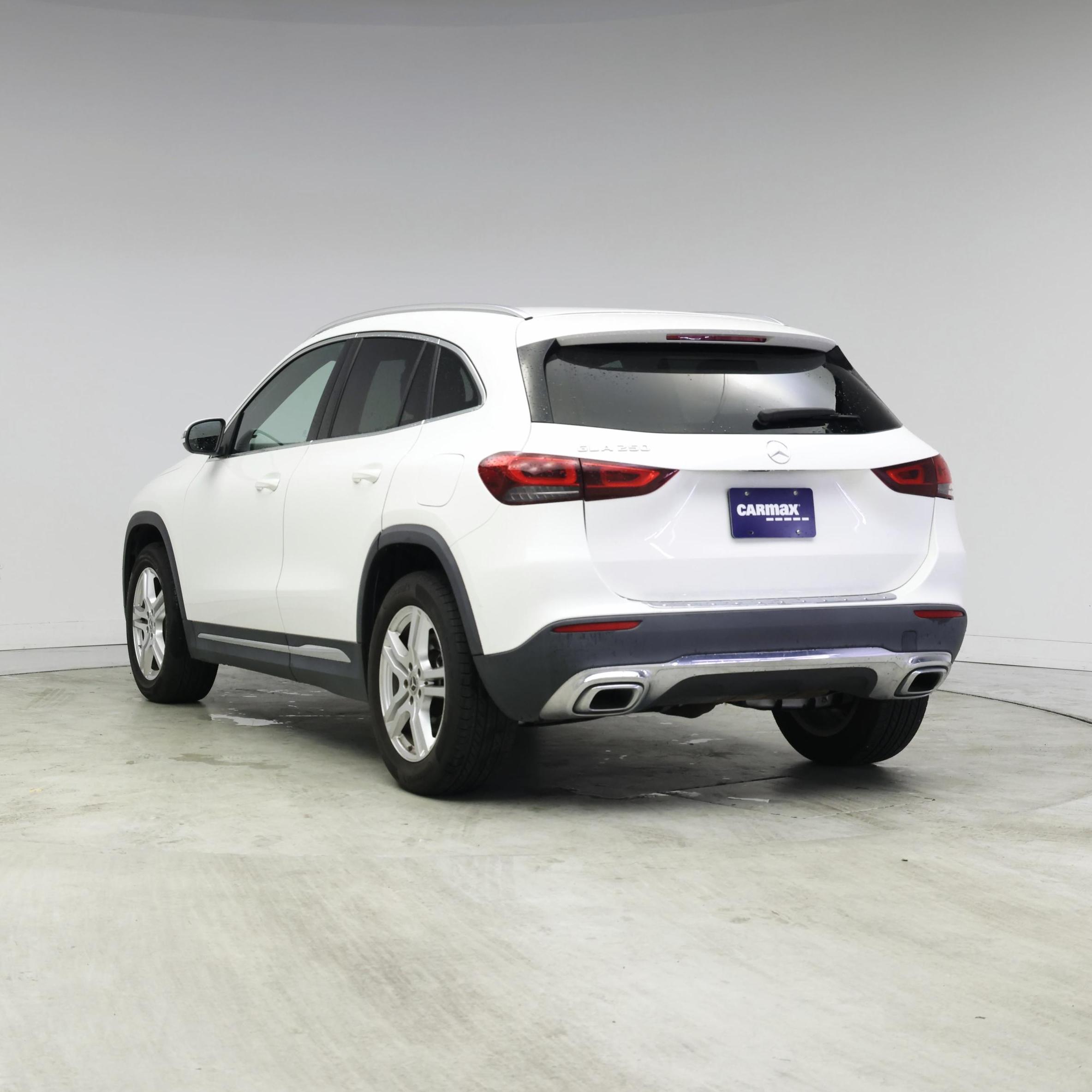 Thumbnail: 2023 Mercedes-Benz GLA - 2