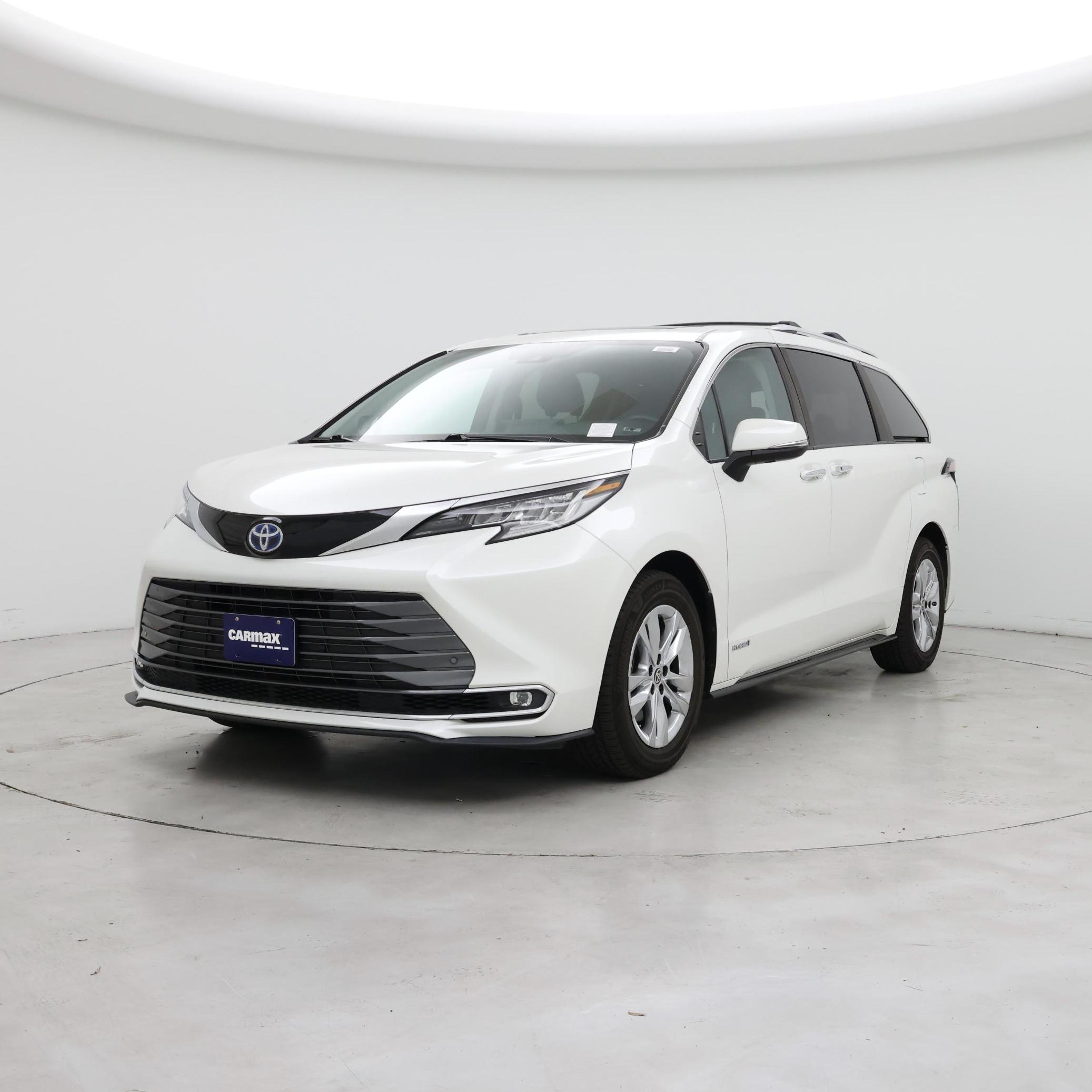 Thumbnail: 2021 Toyota Sienna - 4