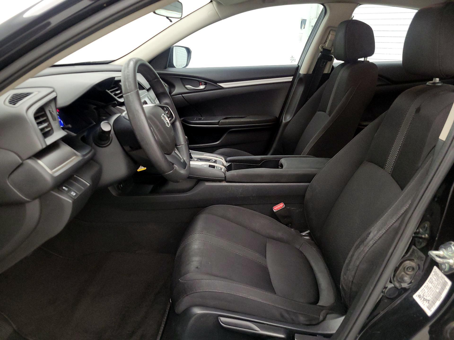 Thumbnail: 2016 Honda Civic - 11