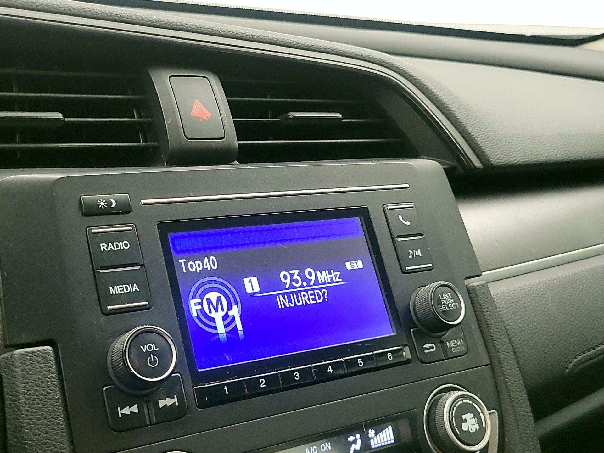 Thumbnail: 2016 Honda Civic - 15