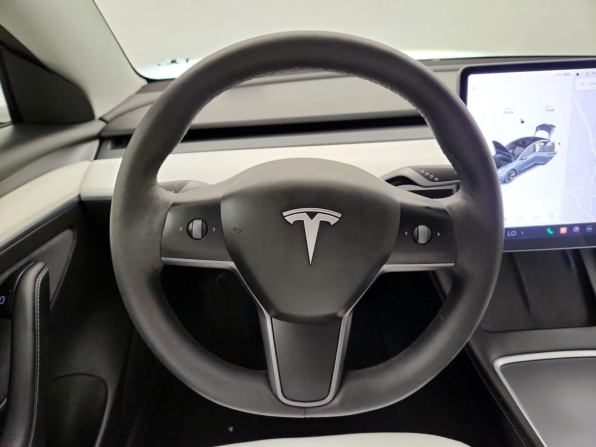Thumbnail: 2021 Tesla Model 3 - 10