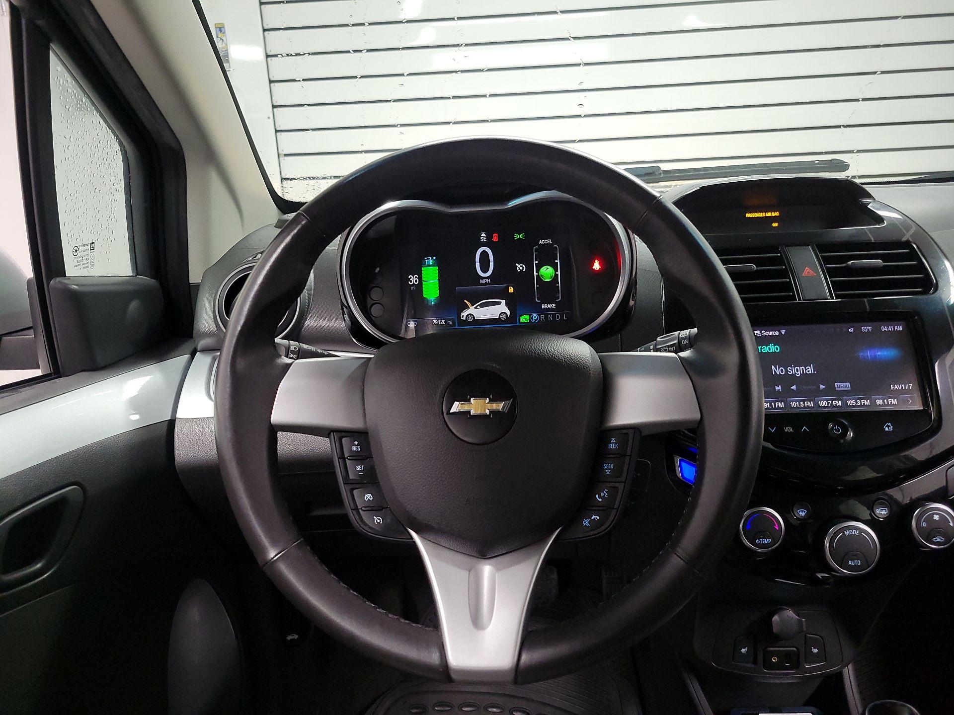 Thumbnail: 2015 Chevrolet Spark - 10