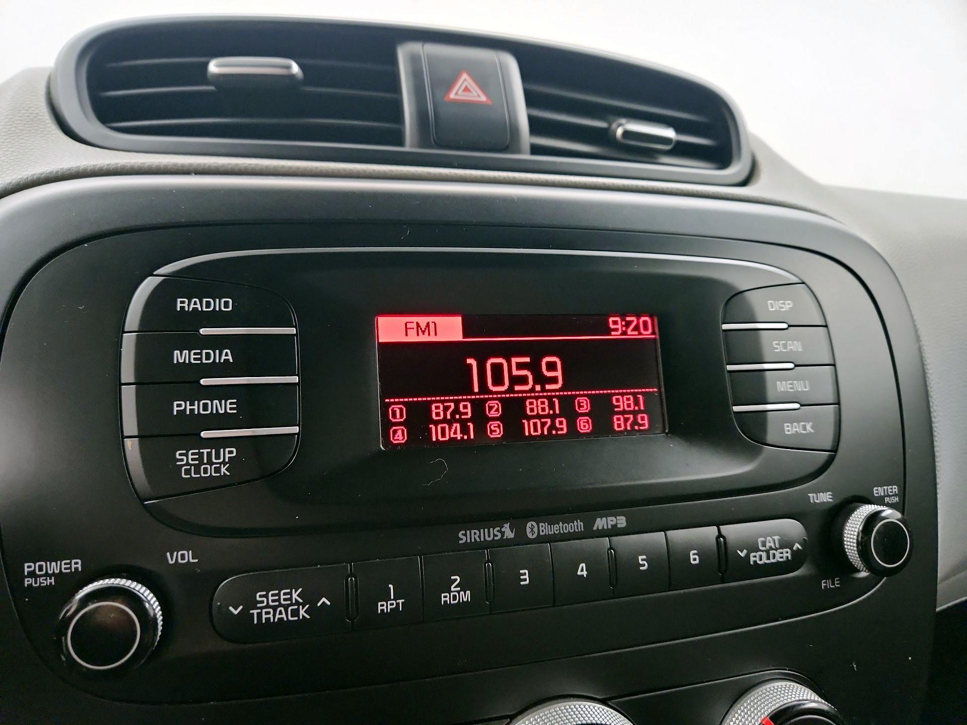 Thumbnail: 2015 Kia Soul - 14