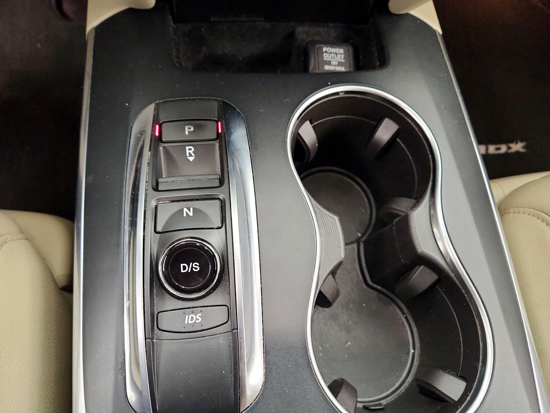 Thumbnail: 2016 Acura MDX - 17