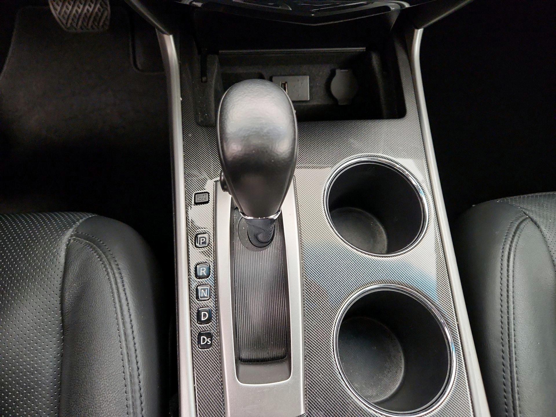 Thumbnail: 2013 Nissan Altima - 17