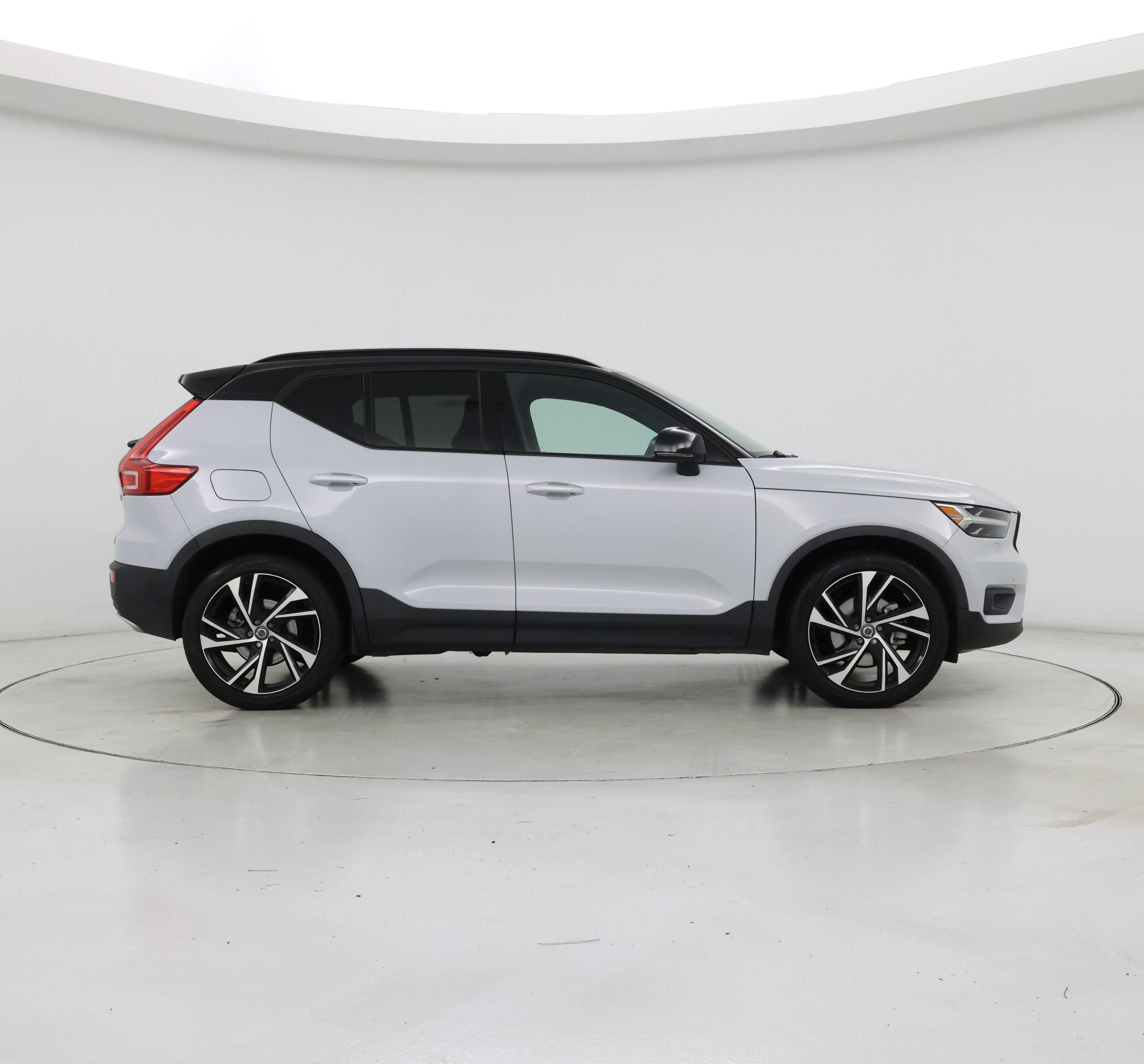 Thumbnail: 2020 Volvo XC40 - 7