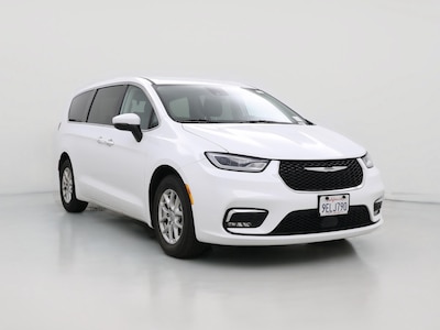 2023 Chrysler Pacifica Touring L -
                  Canoga Park, CA