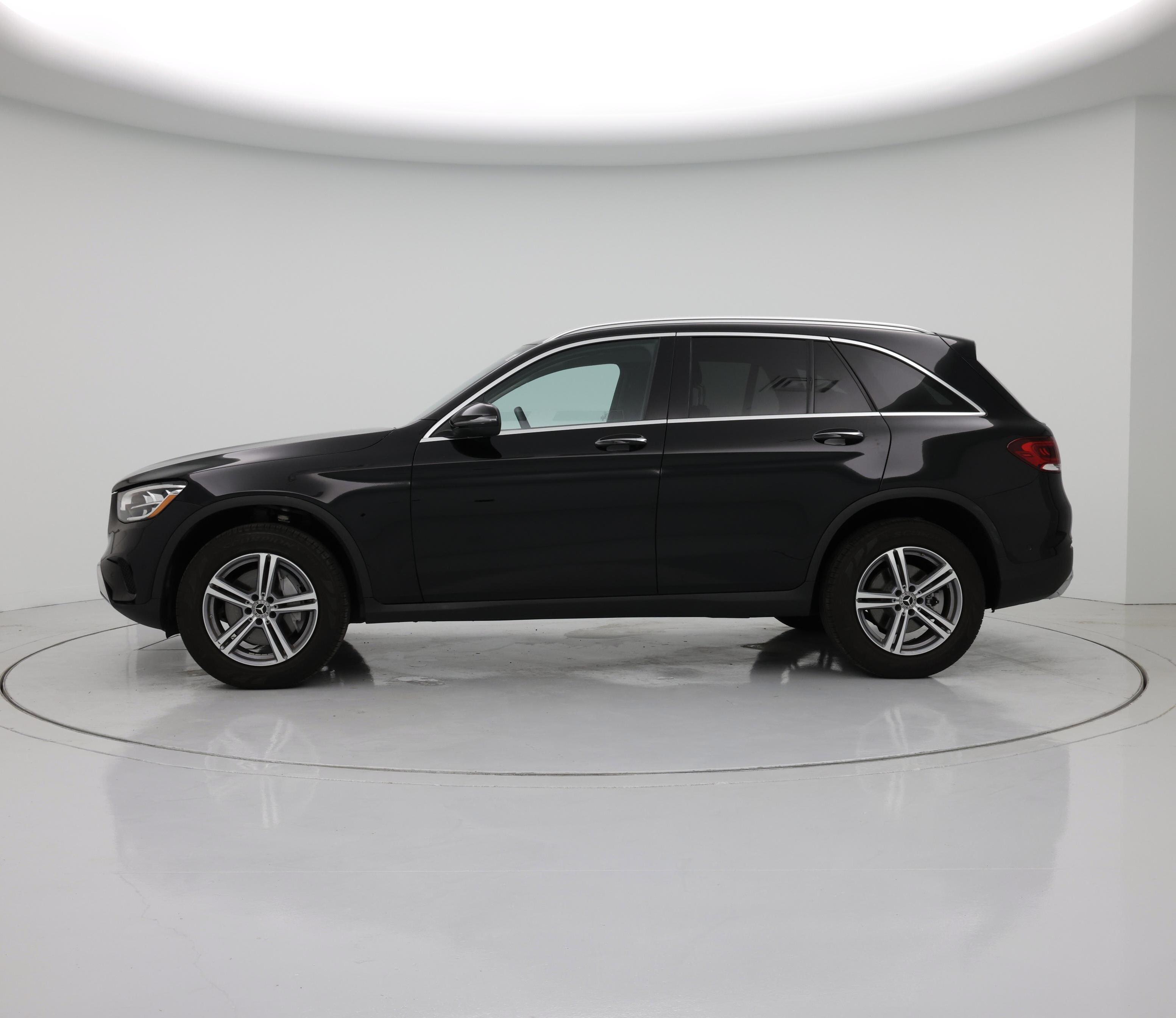 Thumbnail: 2022 Mercedes-Benz GLC - 3