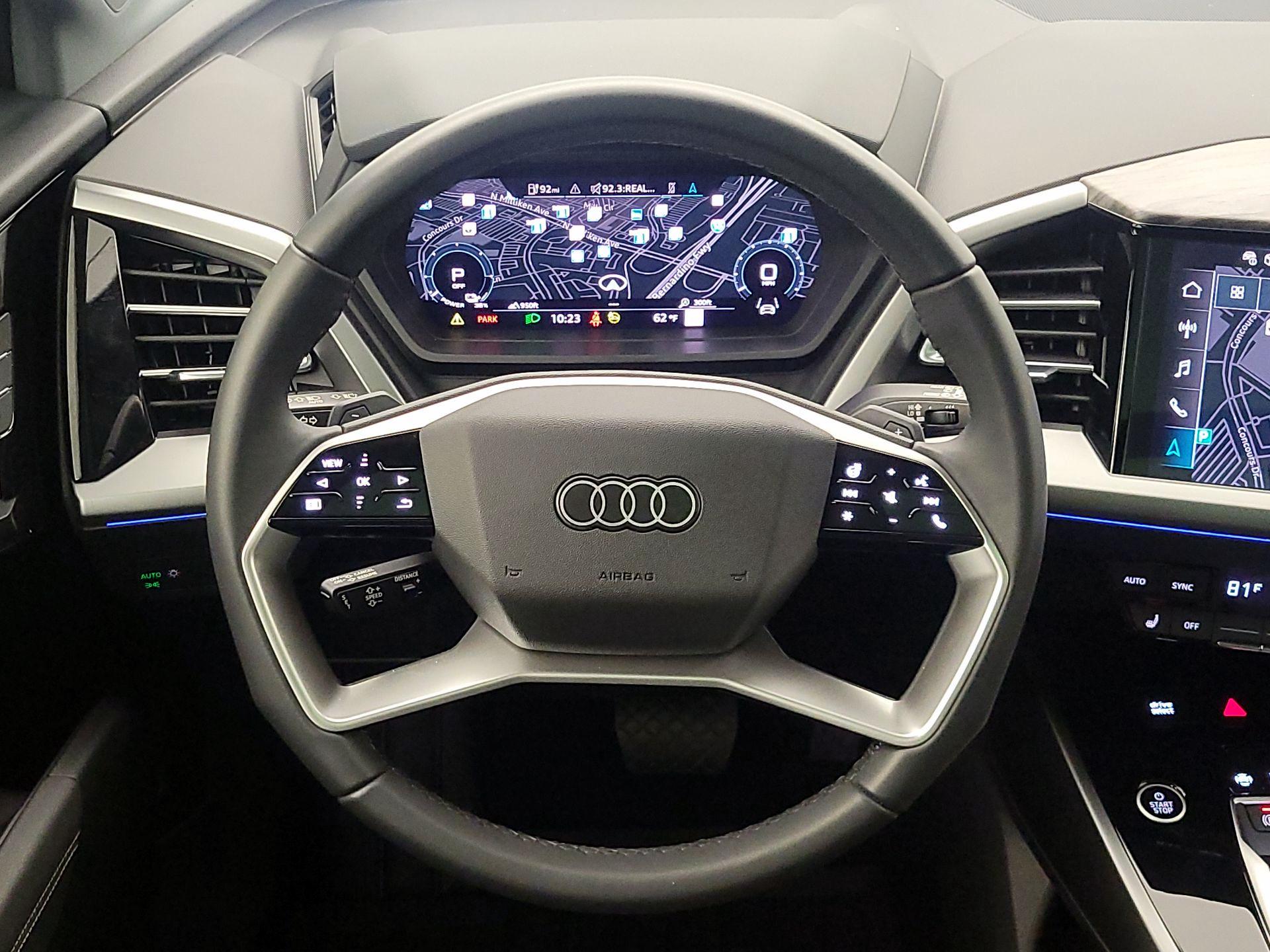 Thumbnail: 2024 Audi Q4 e-tron - 10