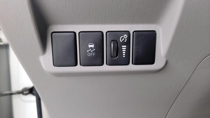 2017 Toyota Prius v Two 13