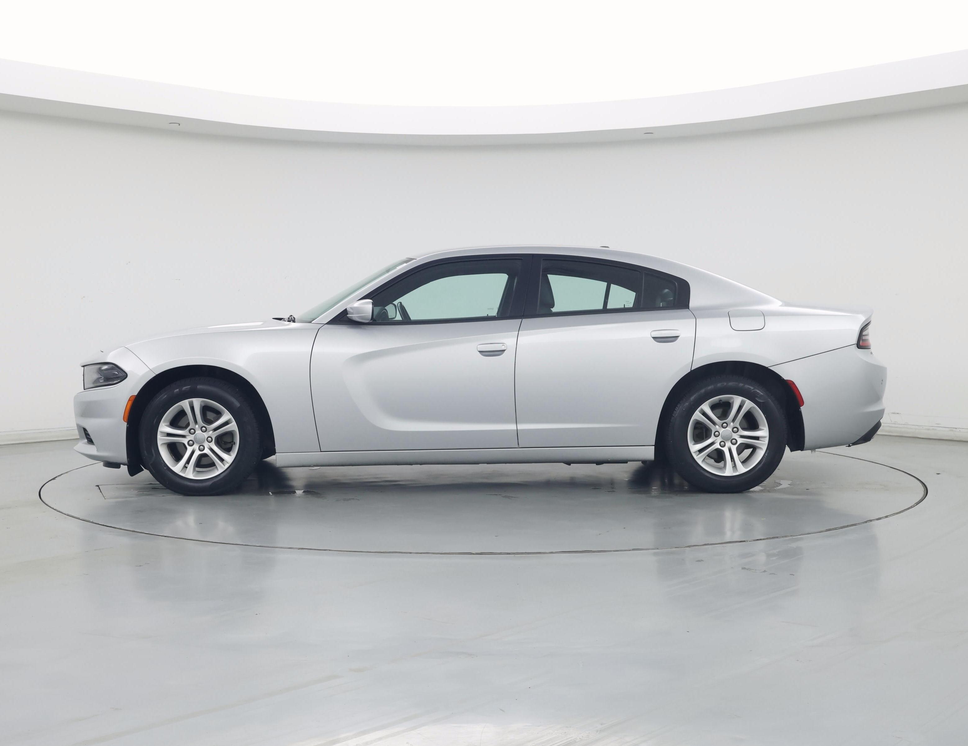 Thumbnail: 2020 Dodge Charger - 3