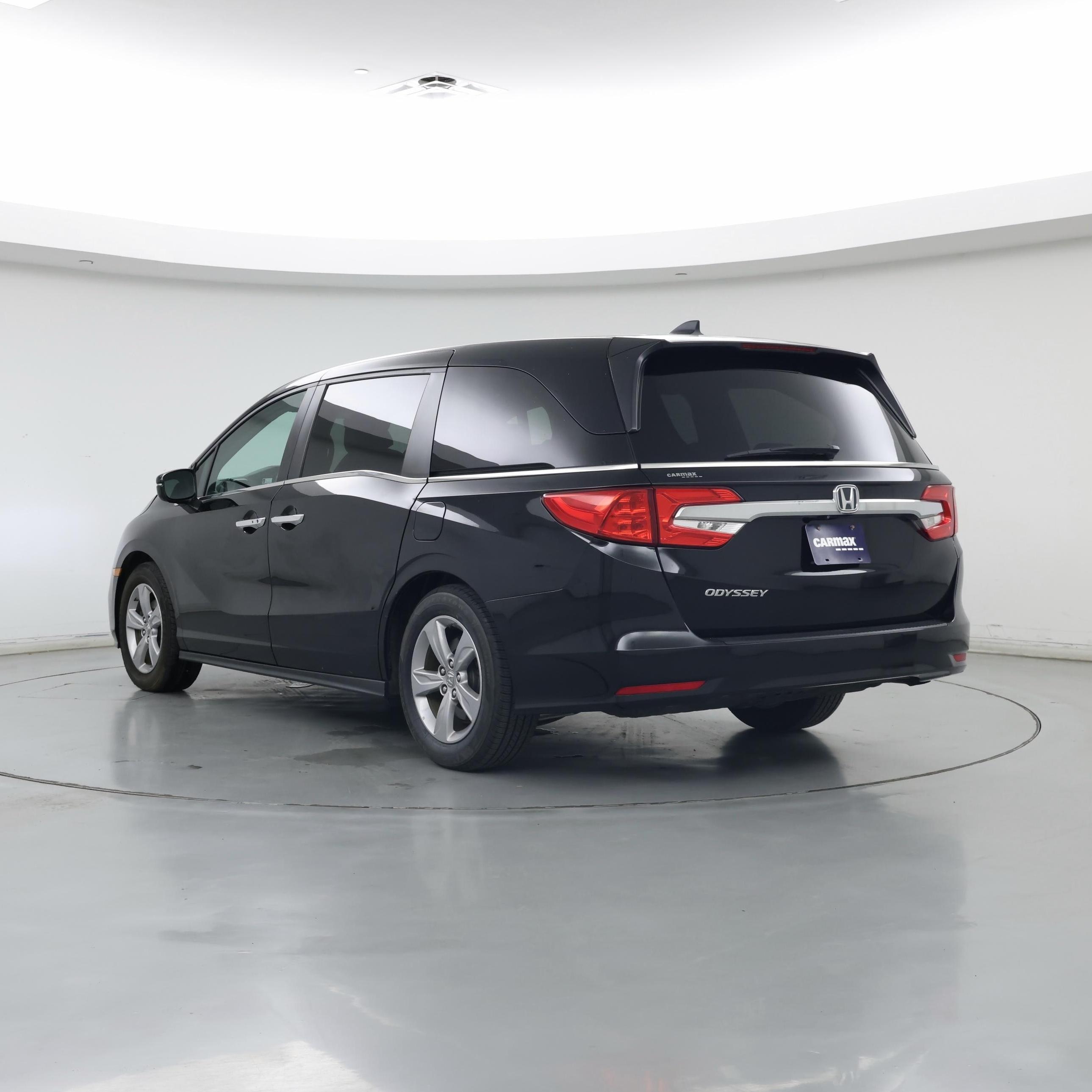 Thumbnail: 2019 Honda Odyssey - 2