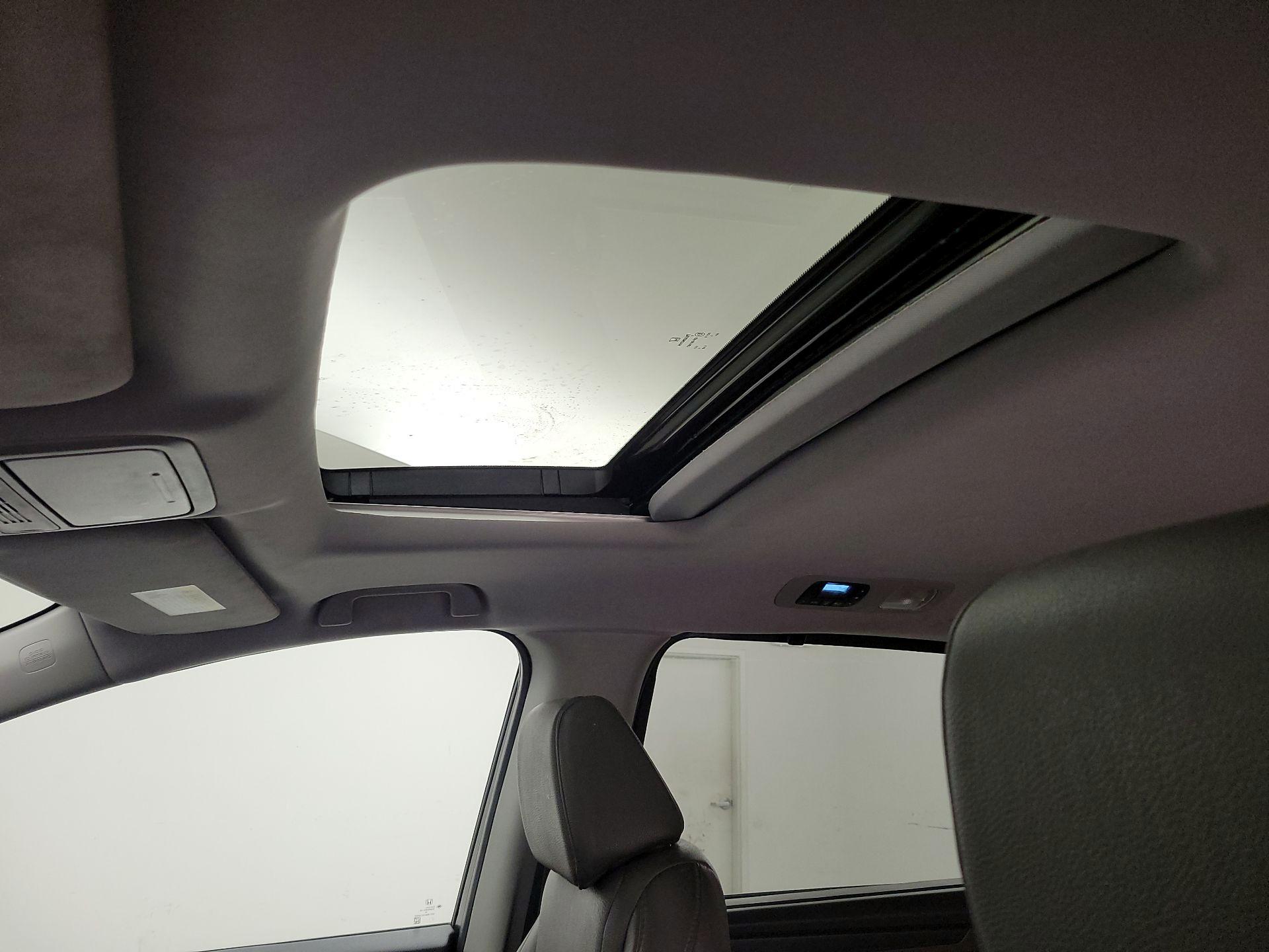 Thumbnail: 2019 Honda Odyssey - 19