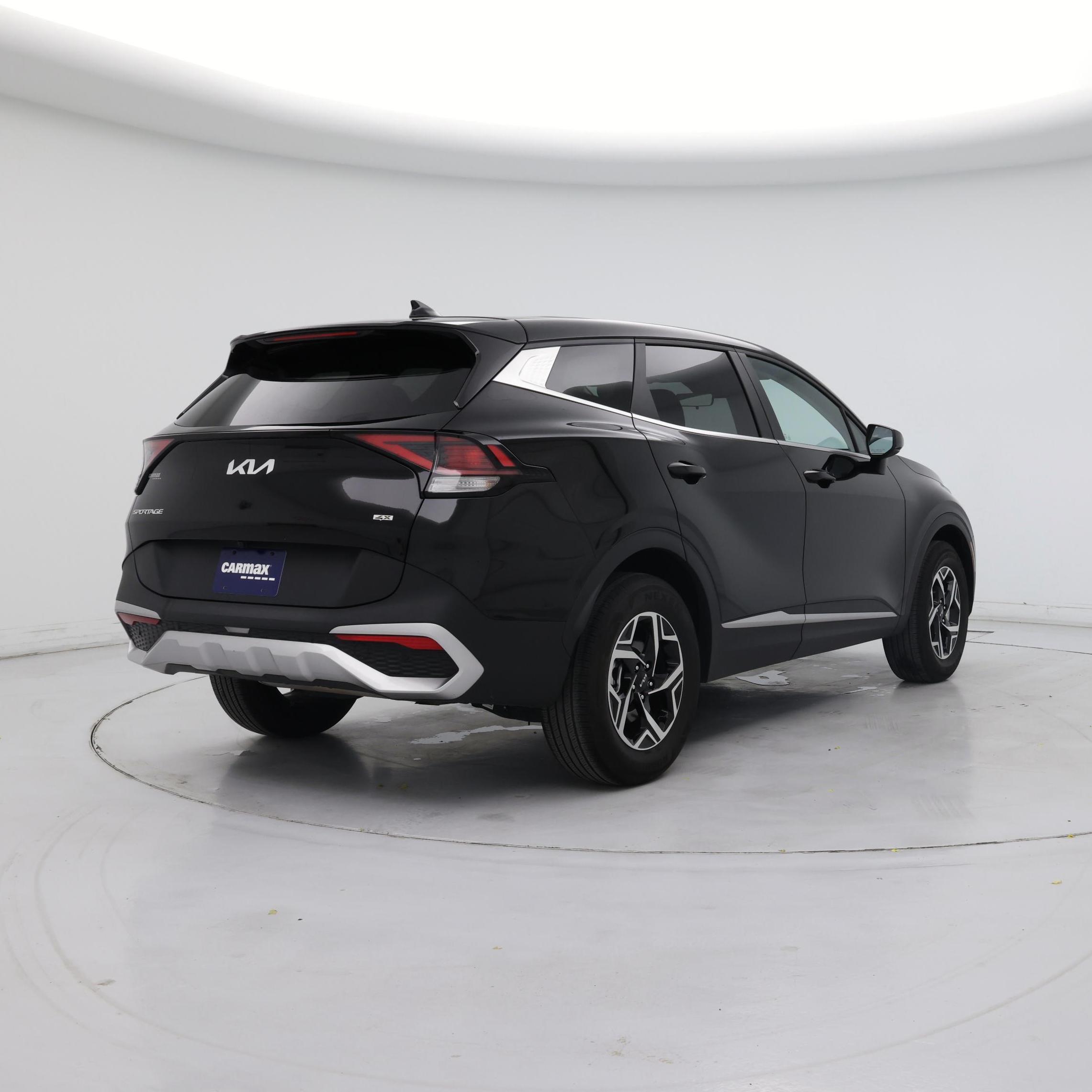 Thumbnail: 2024 Kia Sportage - 8