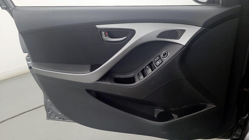 2016 Hyundai Elantra Value Edition 12